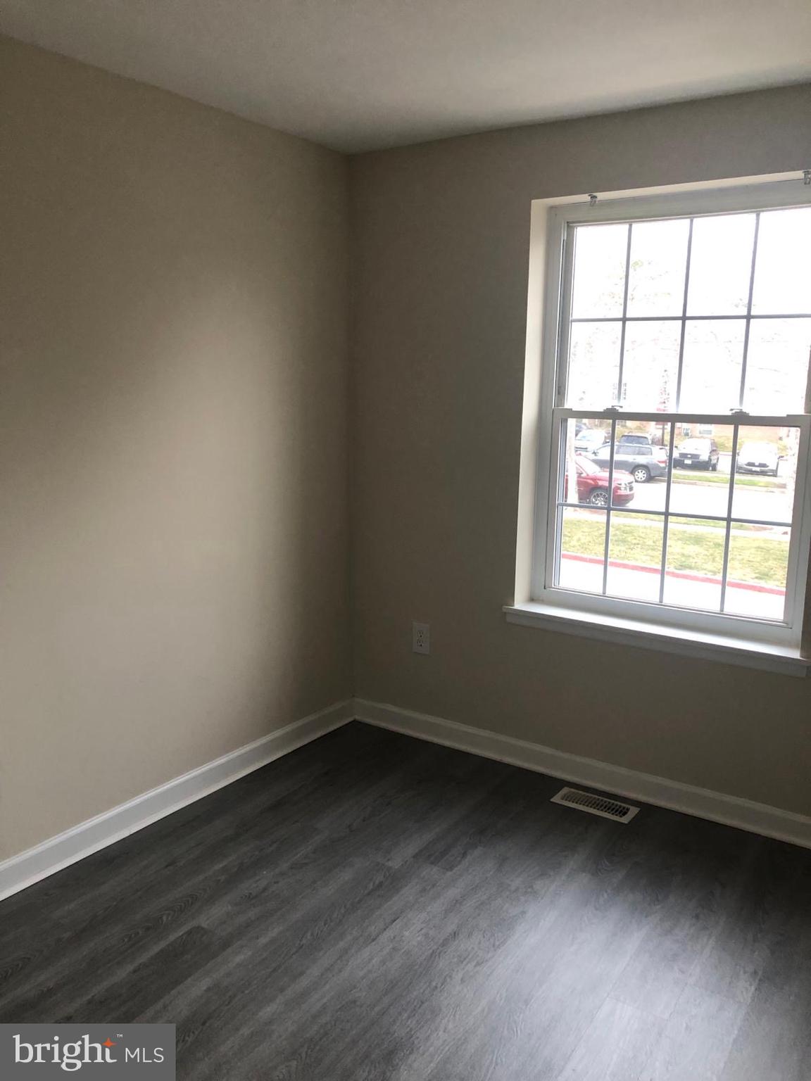 VILLAGE OF KINGS CONTRIVANCE - Residential Lease