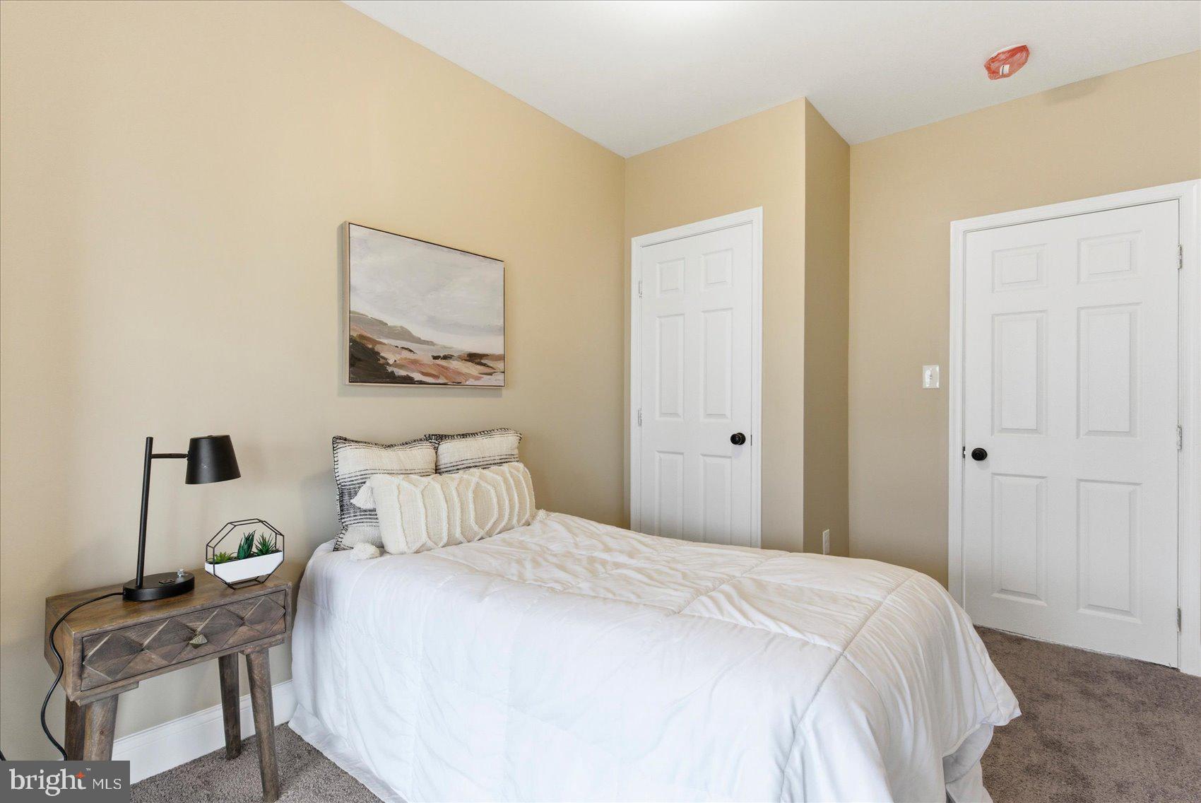 MONDAWMIN - Residential