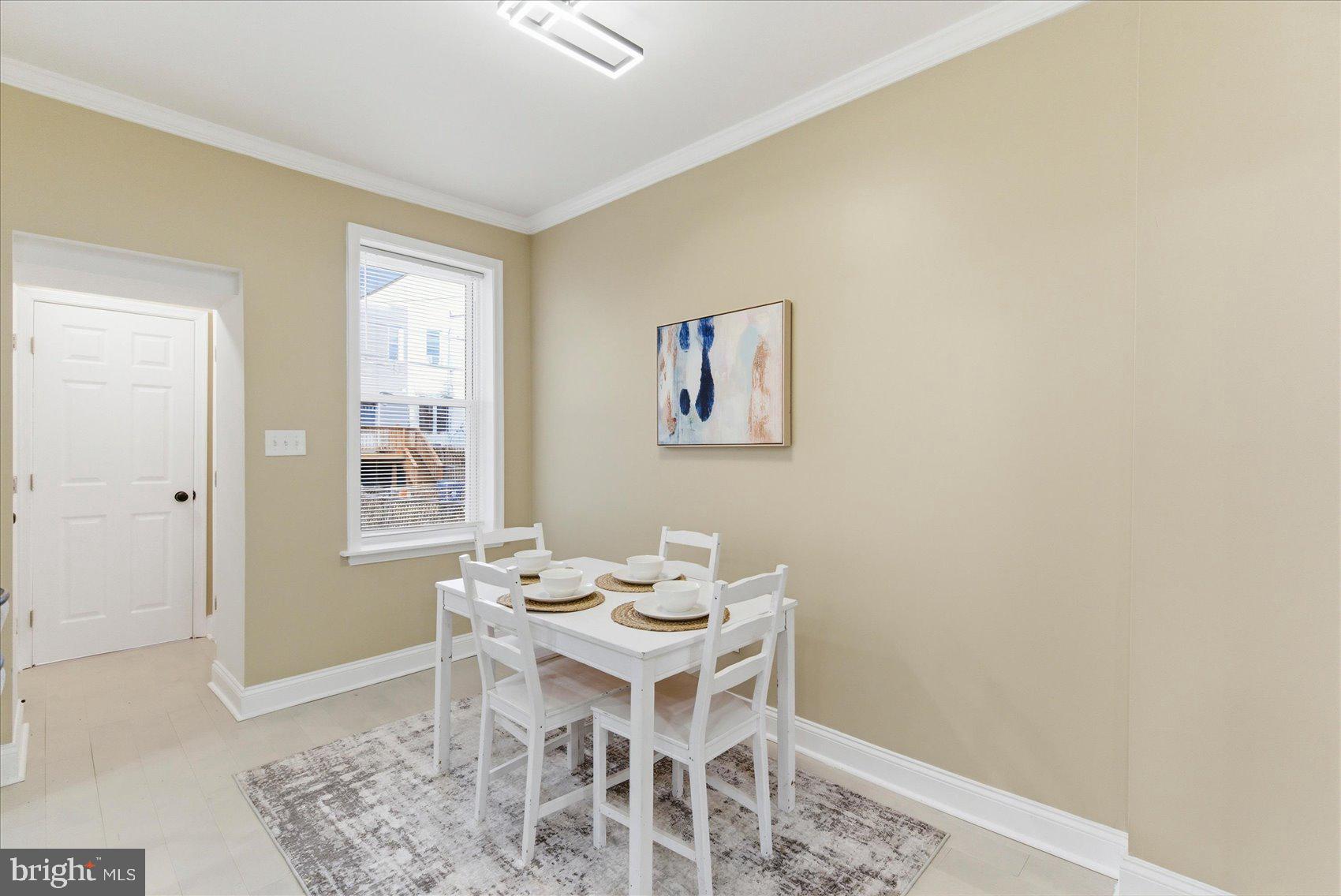 MONDAWMIN - Residential