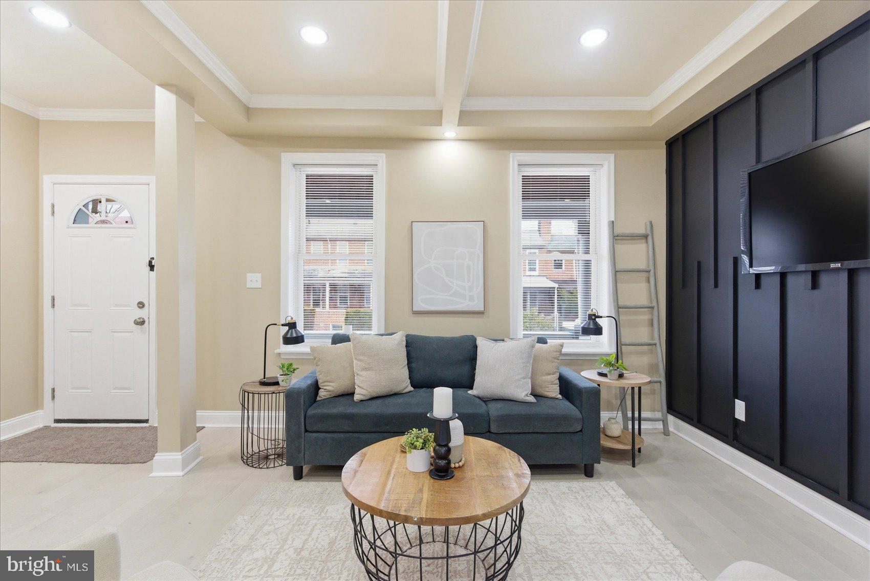 MONDAWMIN - Residential