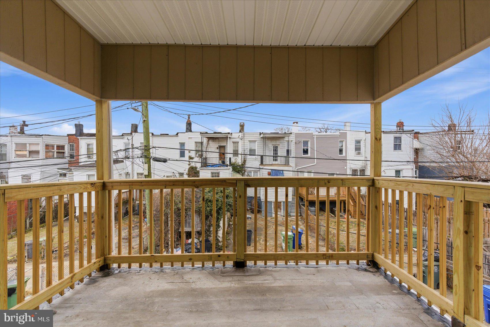 MONDAWMIN - Residential