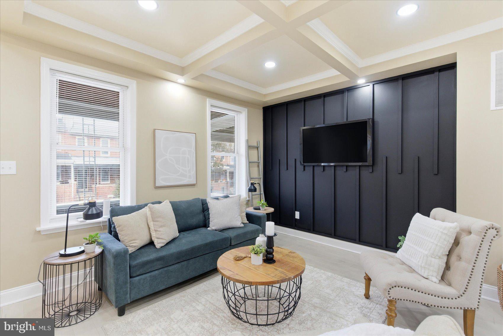 MONDAWMIN - Residential