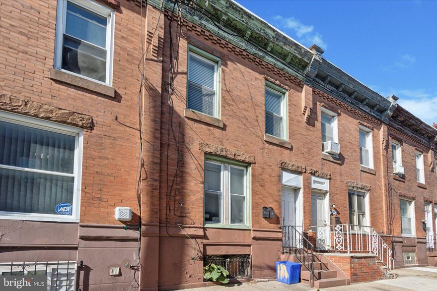 Great, clean duplex with super convenient location for those who commutes to Center City for work. Buses are around the corner, Septa is only blocks away. 

Unit is rented by a longterm, great paying older tenant. She is very sweet, keeps to herself and wants to stay.
Rent is below market  ($600) at the home as Seller has a kind heart since tenant is a senior, but that makes this tenant your best tenant with no drama. There is still room for improvement. Separate meters for your convenience.

Unit 2 is vacant and is ready for an owner occupied situation or find the tenant of choice! Average rent varies from $1,000 - $1,200. Separate meters for your convenience.
