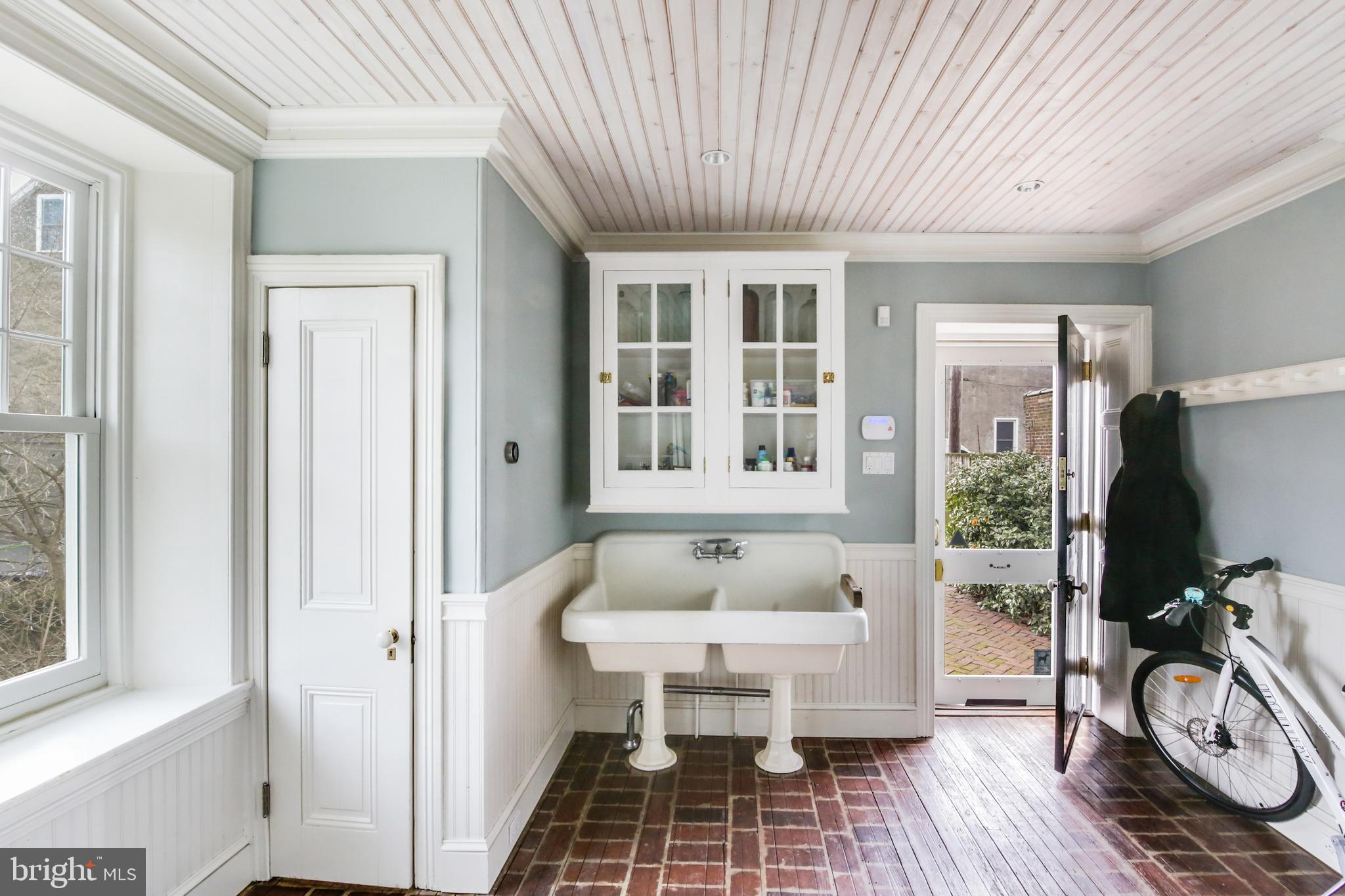 GERMANTOWN - Residential