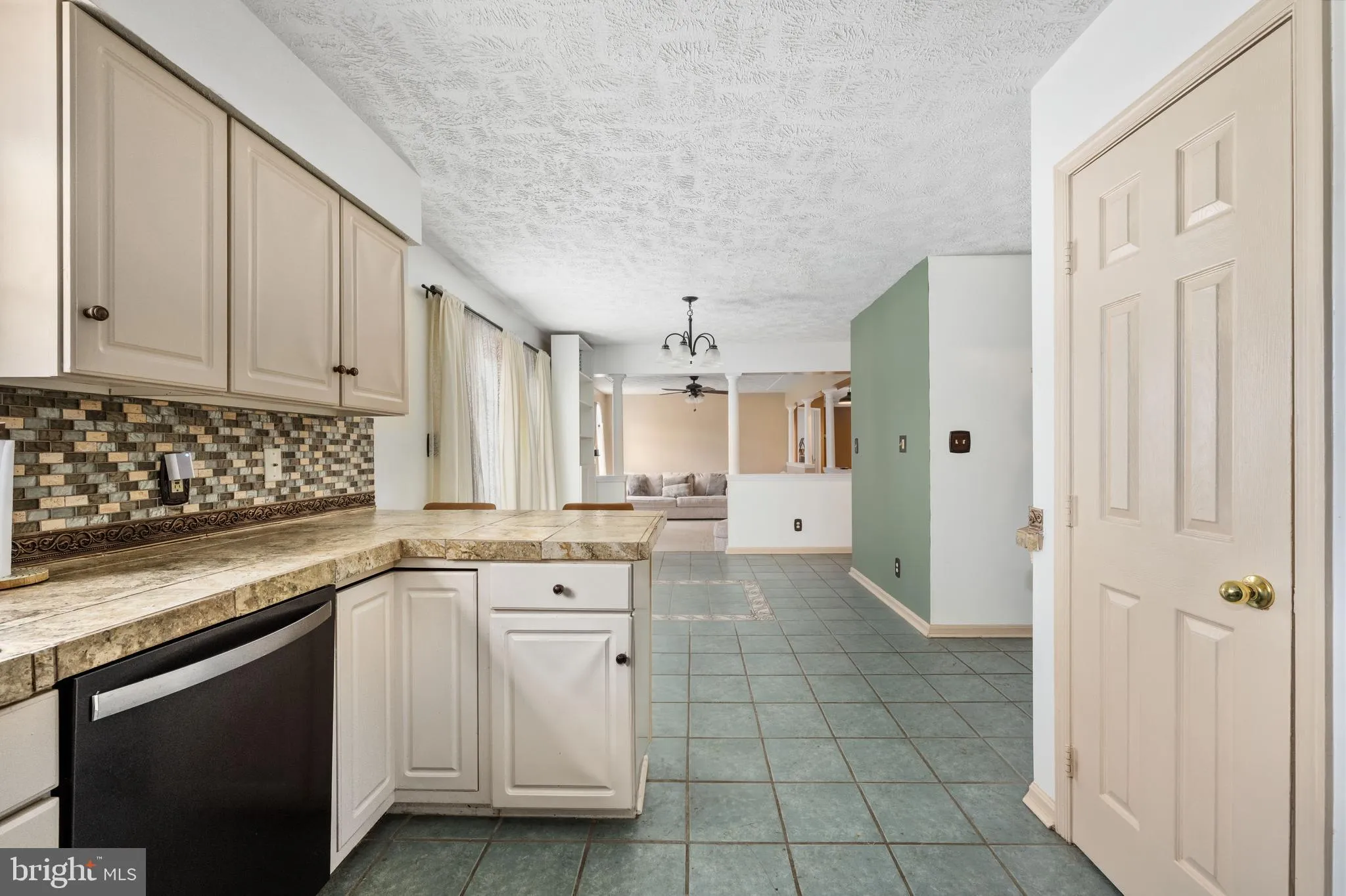 Fredericksburg, Virginia 22408, United States, 4 Bedrooms Bedrooms, ,4 BathroomsBathrooms,Residential,Active,96999