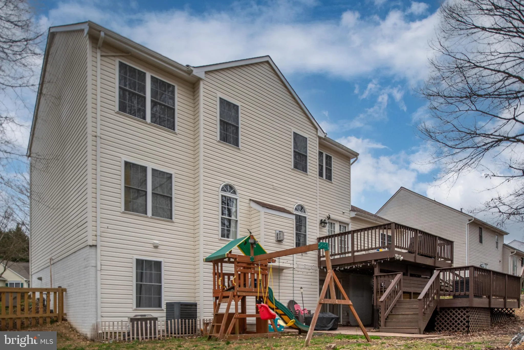 Fredericksburg, Virginia 22408, United States, 4 Bedrooms Bedrooms, ,4 BathroomsBathrooms,Residential,Active,96999