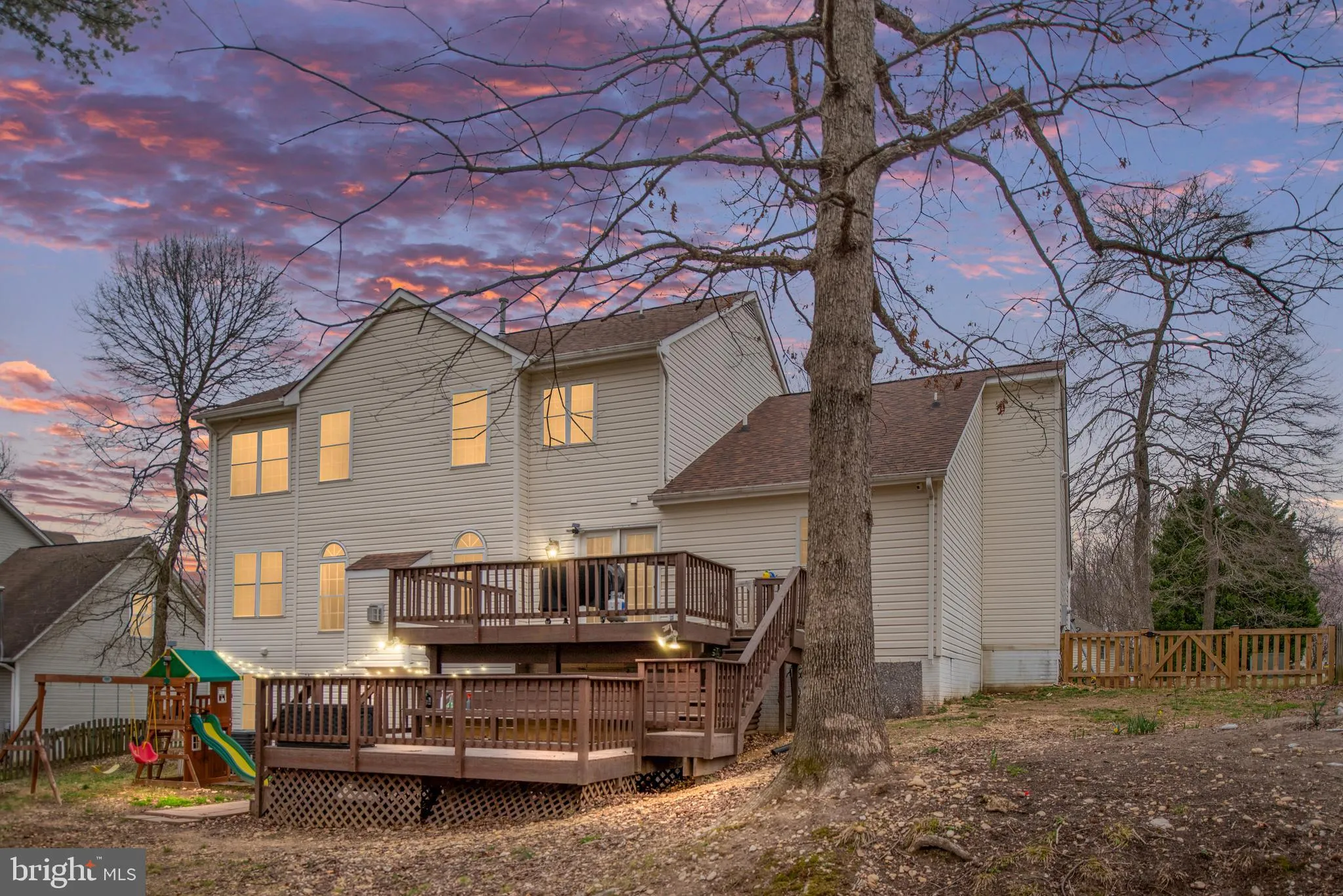 Fredericksburg, Virginia 22408, United States, 4 Bedrooms Bedrooms, ,4 BathroomsBathrooms,Residential,Active,96999