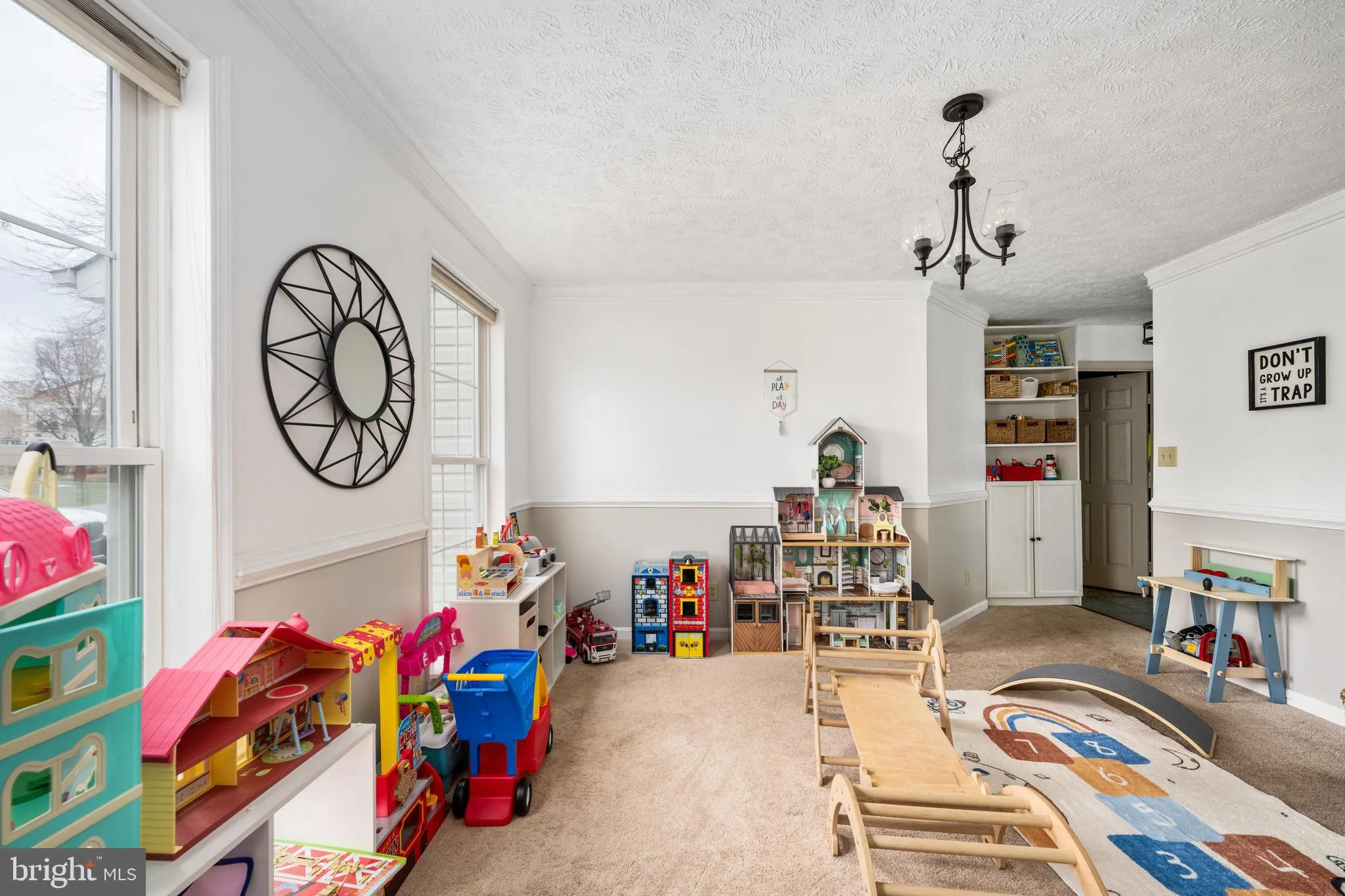 Fredericksburg, Virginia 22408, United States, 4 Bedrooms Bedrooms, ,4 BathroomsBathrooms,Residential,Active,96999