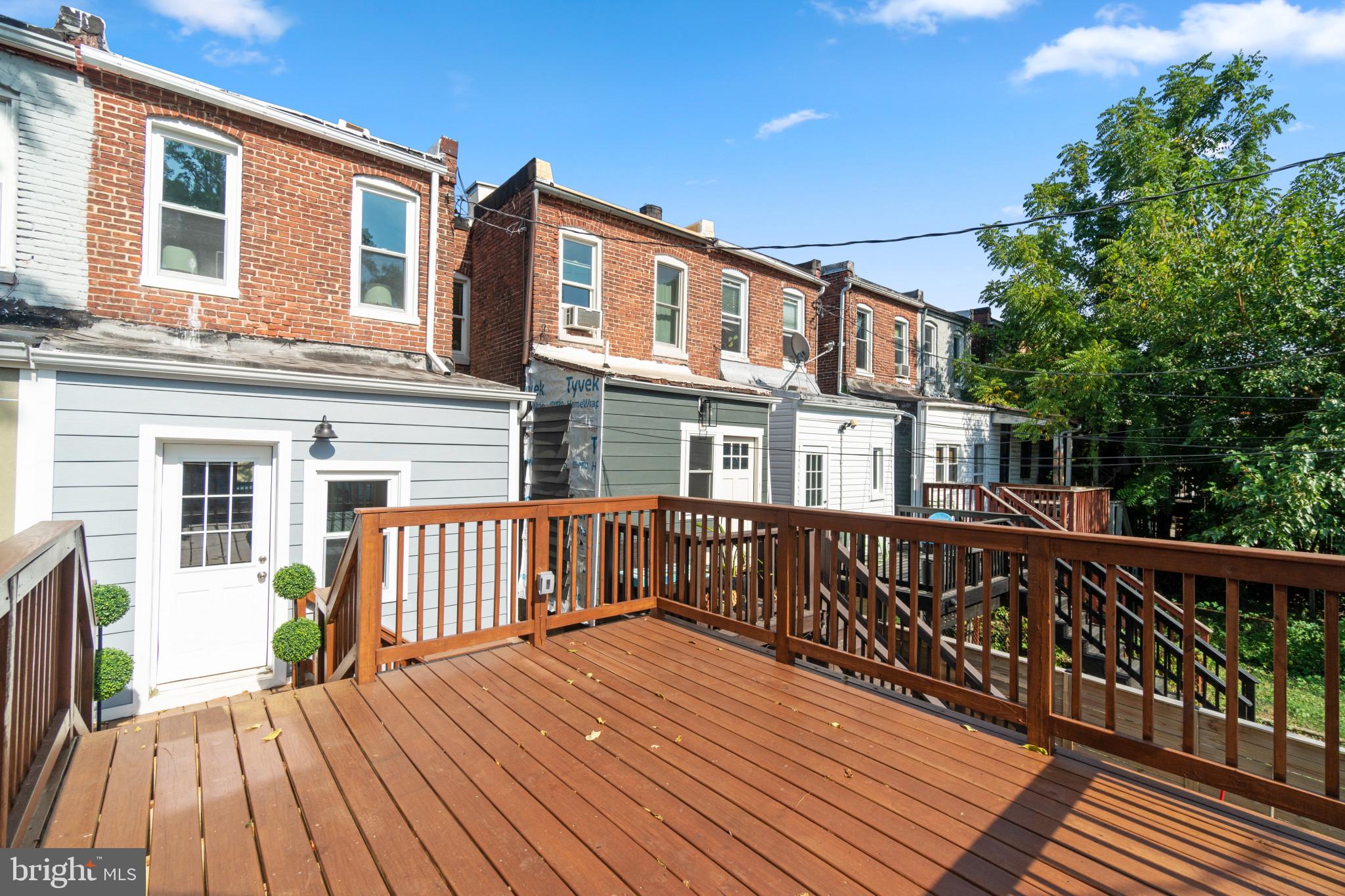 HAMPDEN HISTORIC DISTRICT - Residential