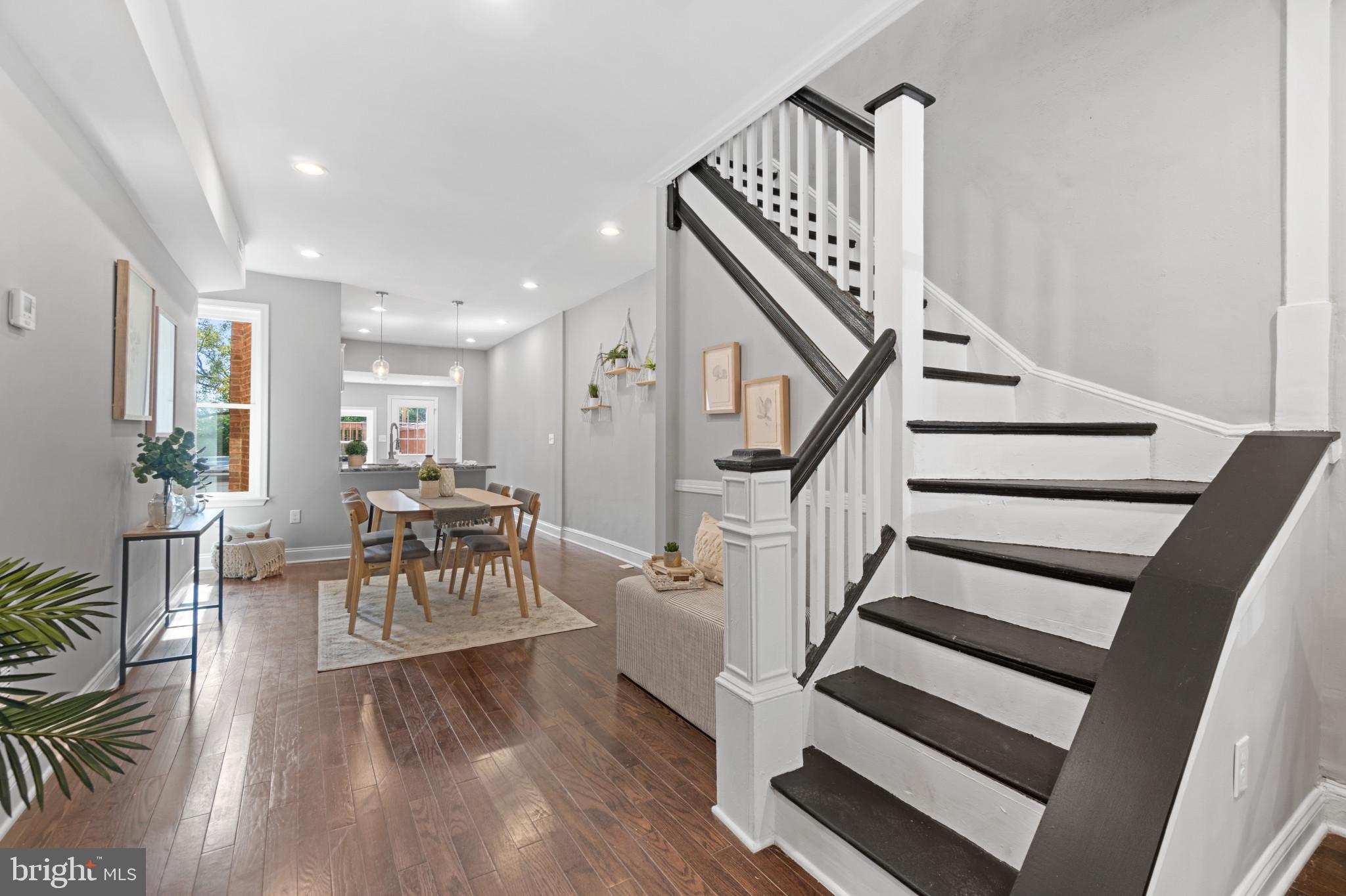 HAMPDEN HISTORIC DISTRICT - Residential