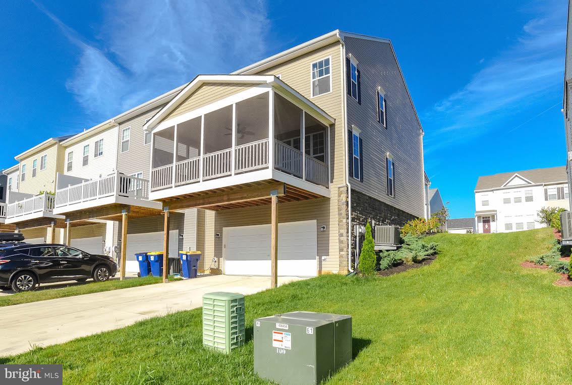 CLARK'S REST - Residential