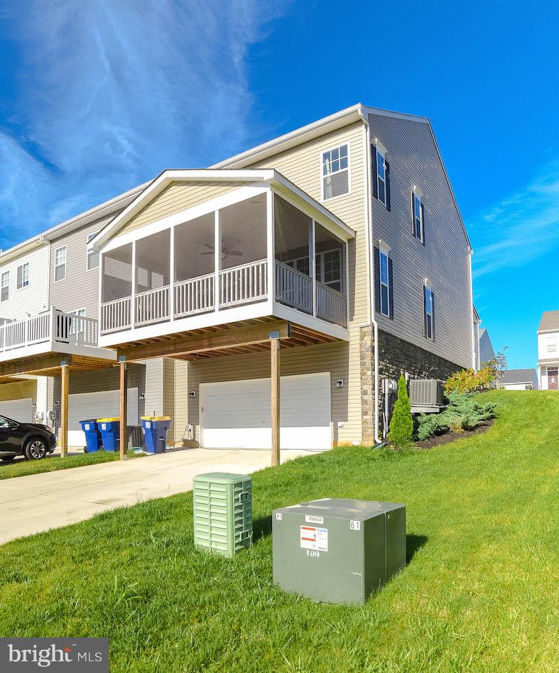 CLARK'S REST - Residential