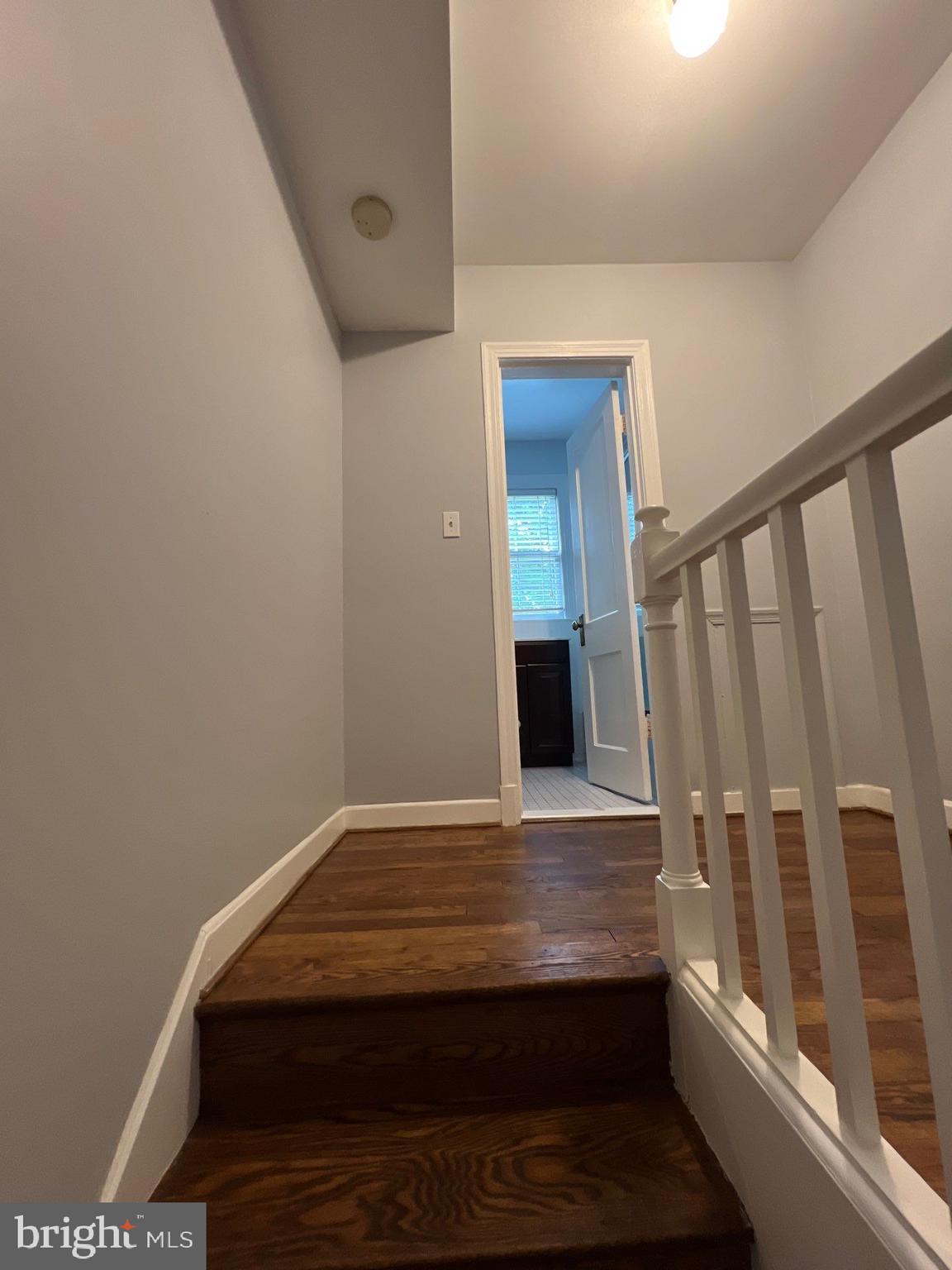 ARLINGTON VILLAGE - Residential Lease