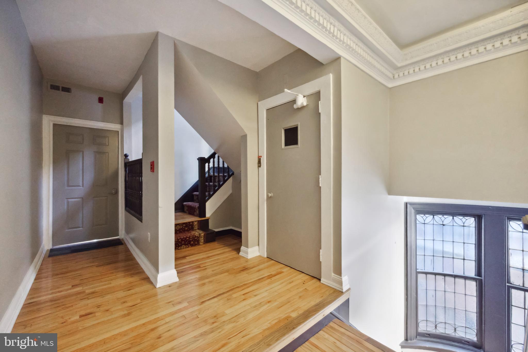RITTENHOUSE SQUARE - Commercial Sale