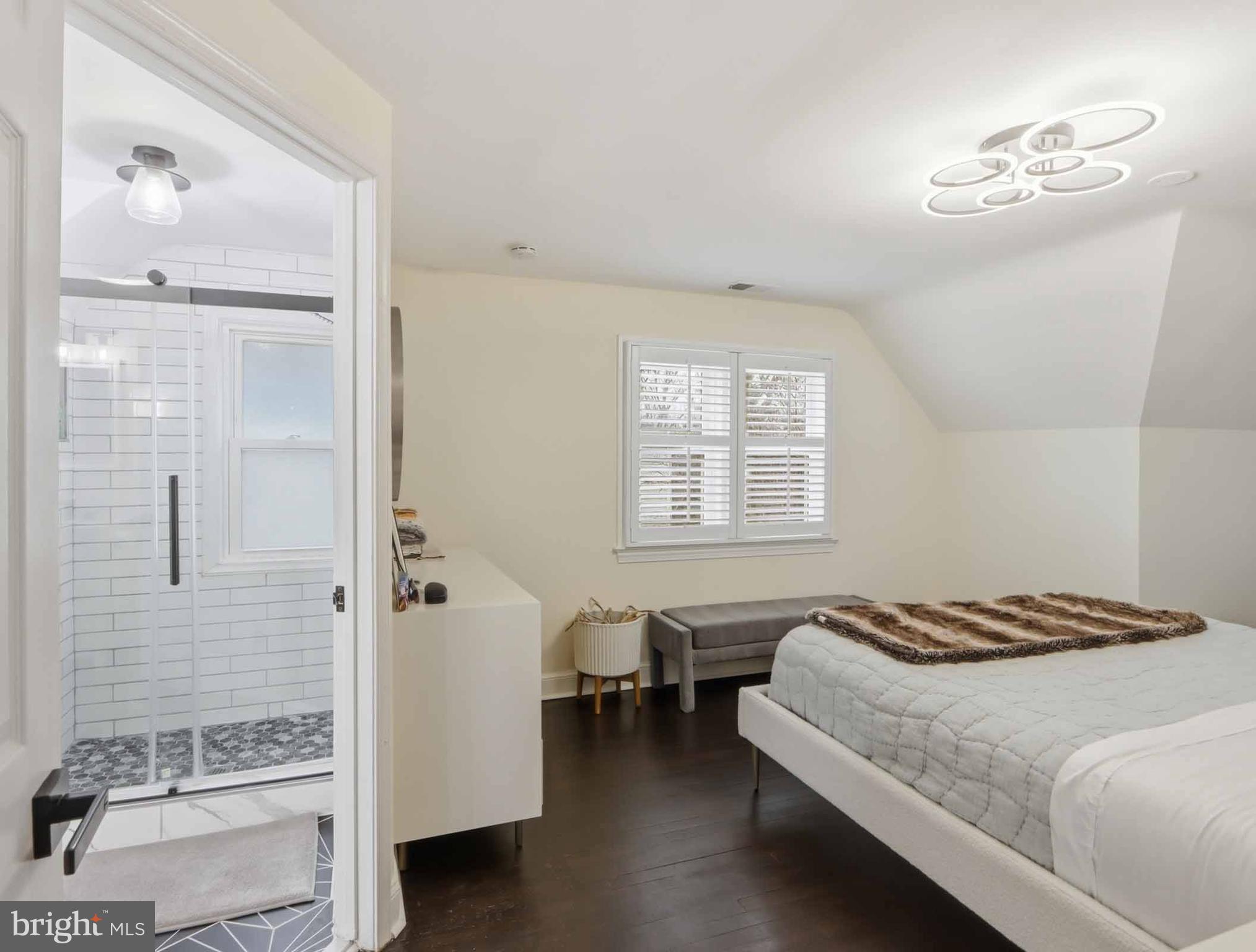 TAKOMA PARK - Residential