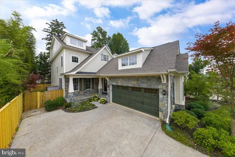 8104 Old Georgetown Road, Bethesda, MD 20814 - MLS#: MDMC2168992