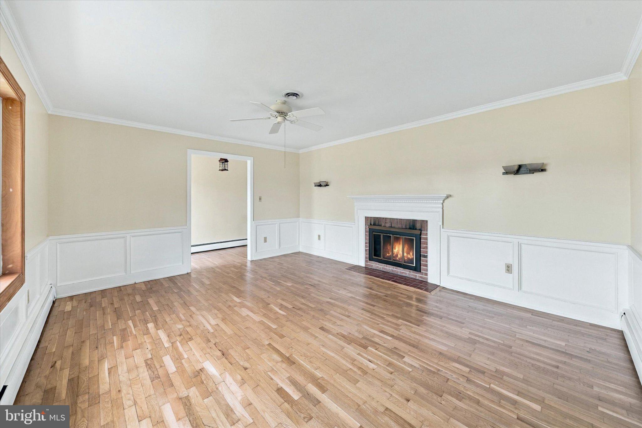 321 TYLER LANE