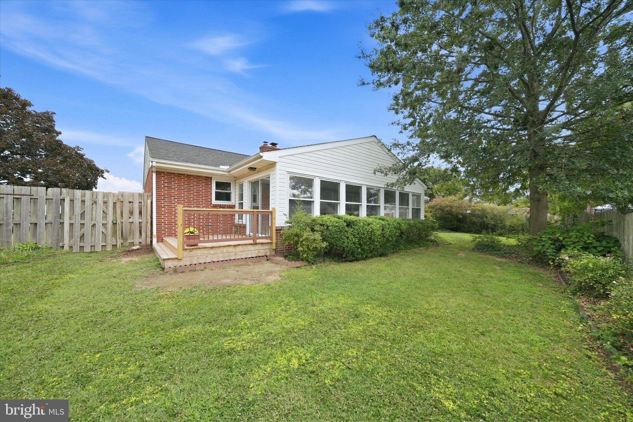 321 TYLER LANE