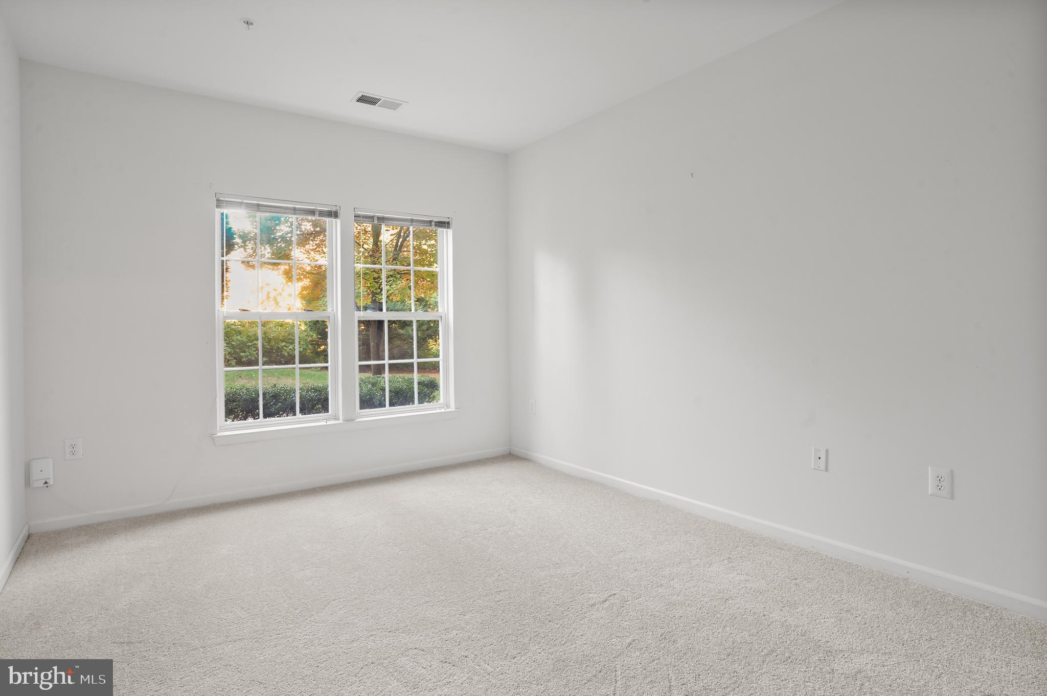 EDEN BROOK - Residential