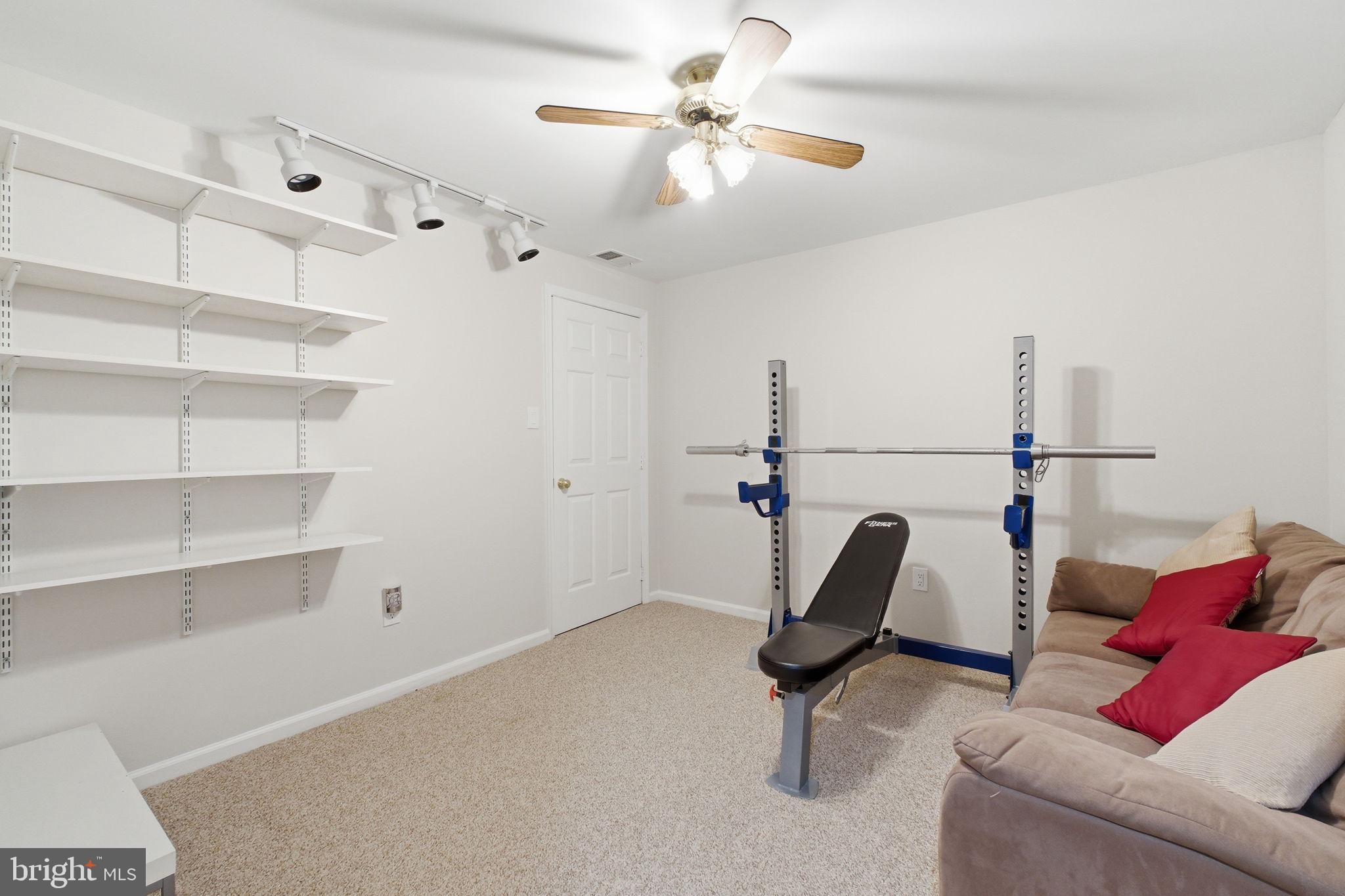 SHAKER WOODS - Residential