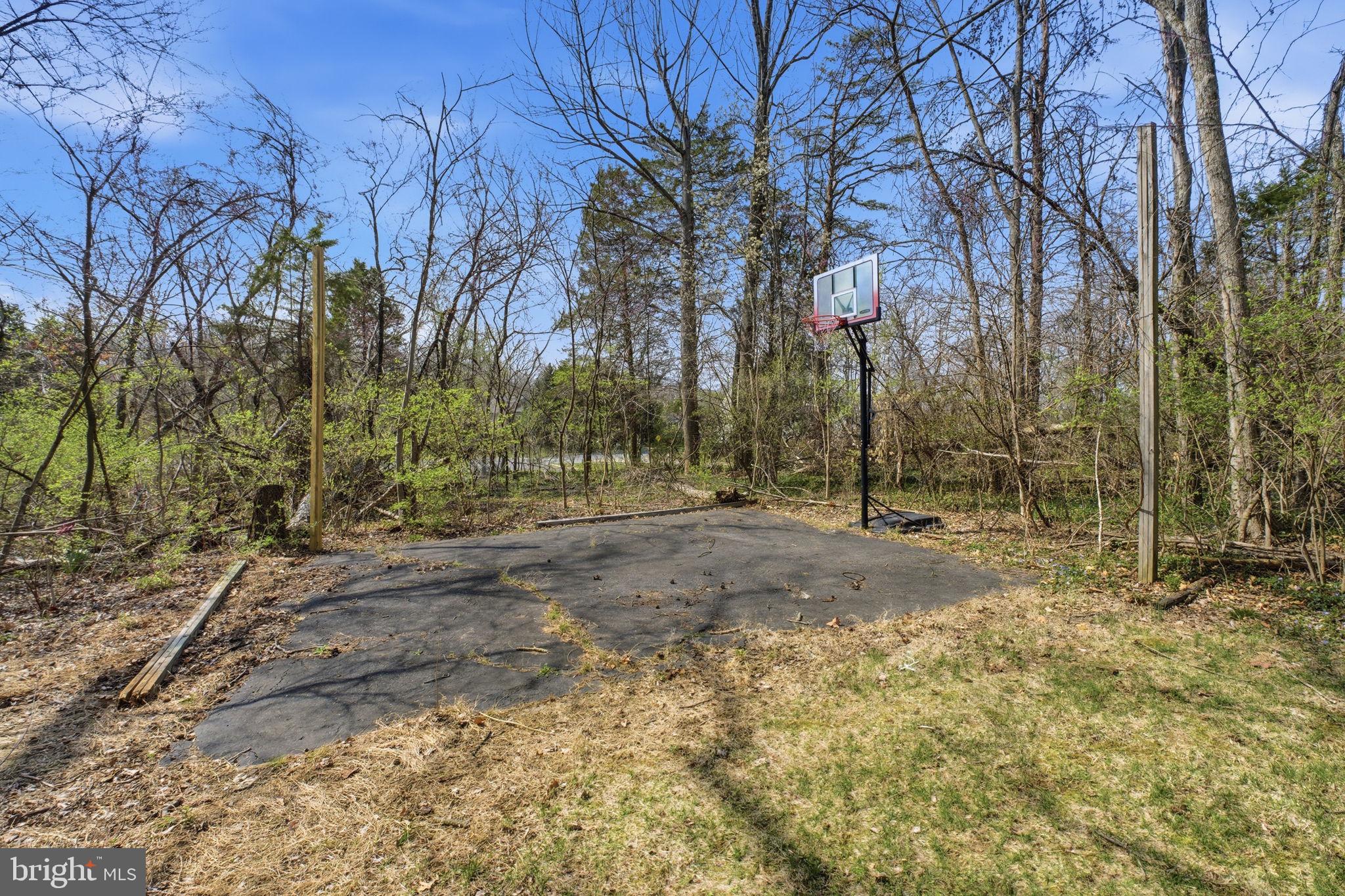 SHAKER WOODS - Residential