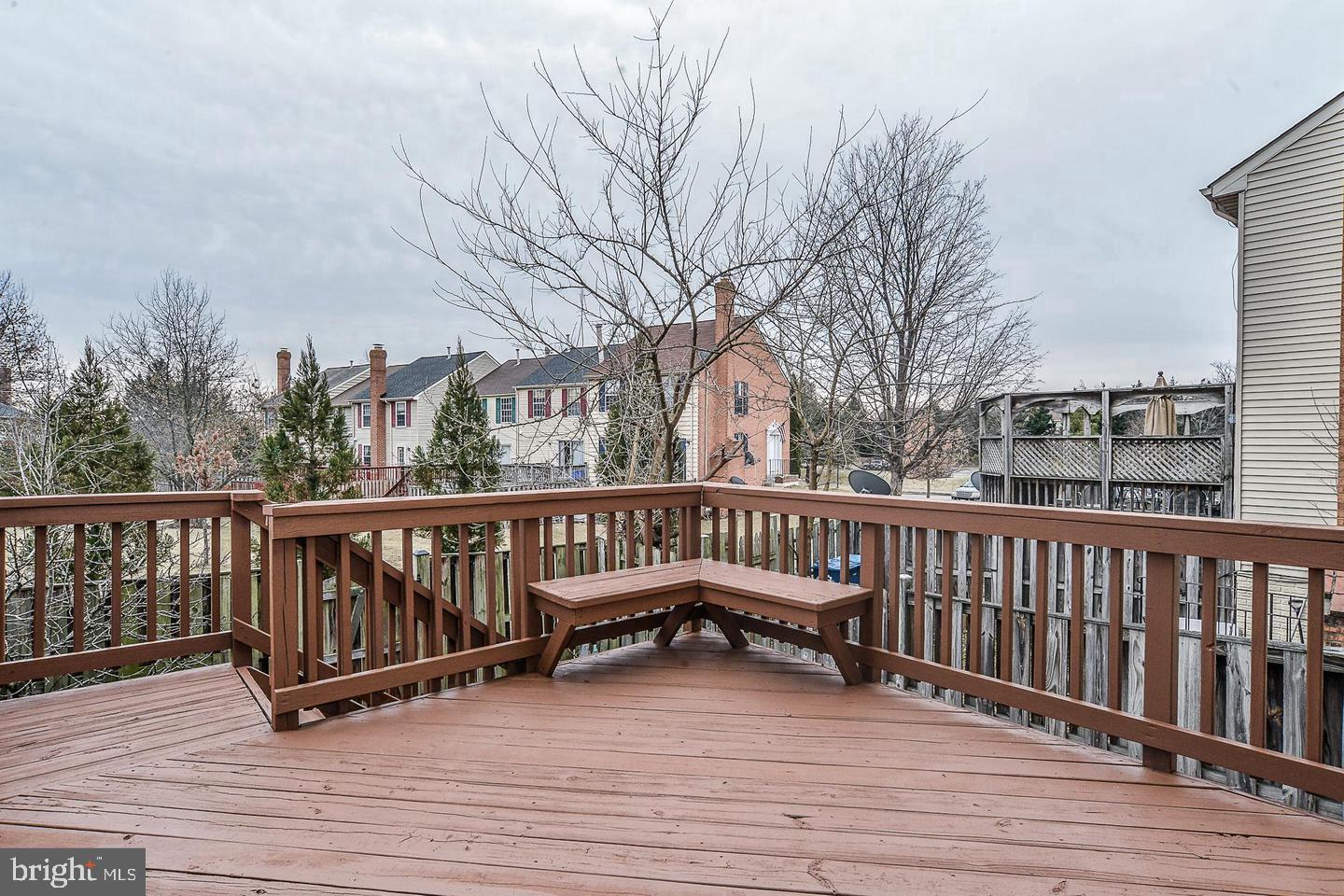 ASHBURN VILLAGE - Residential Lease