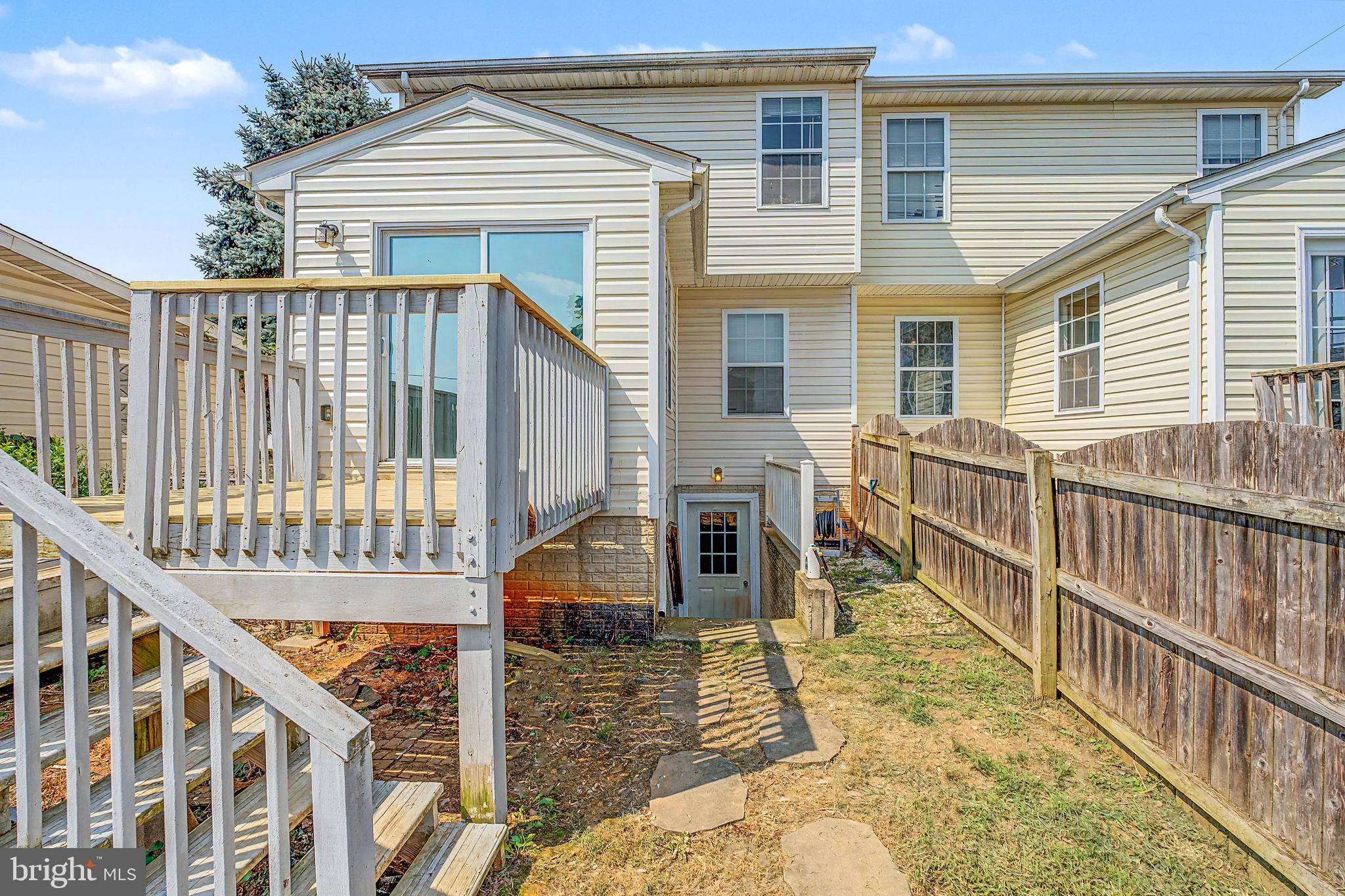 110 N REYMANN STREET