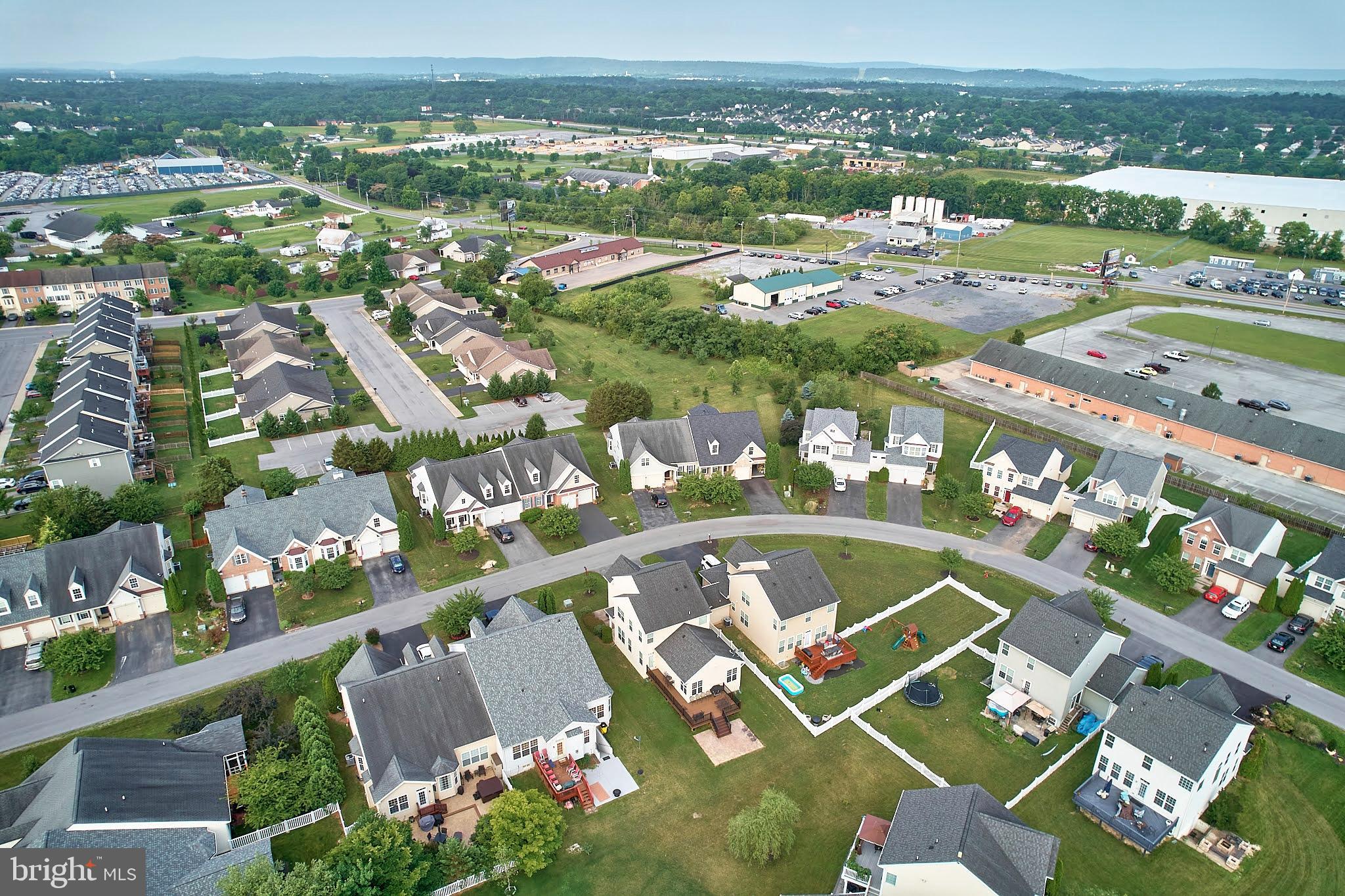 4922 WILLIAMSPORT PIKE