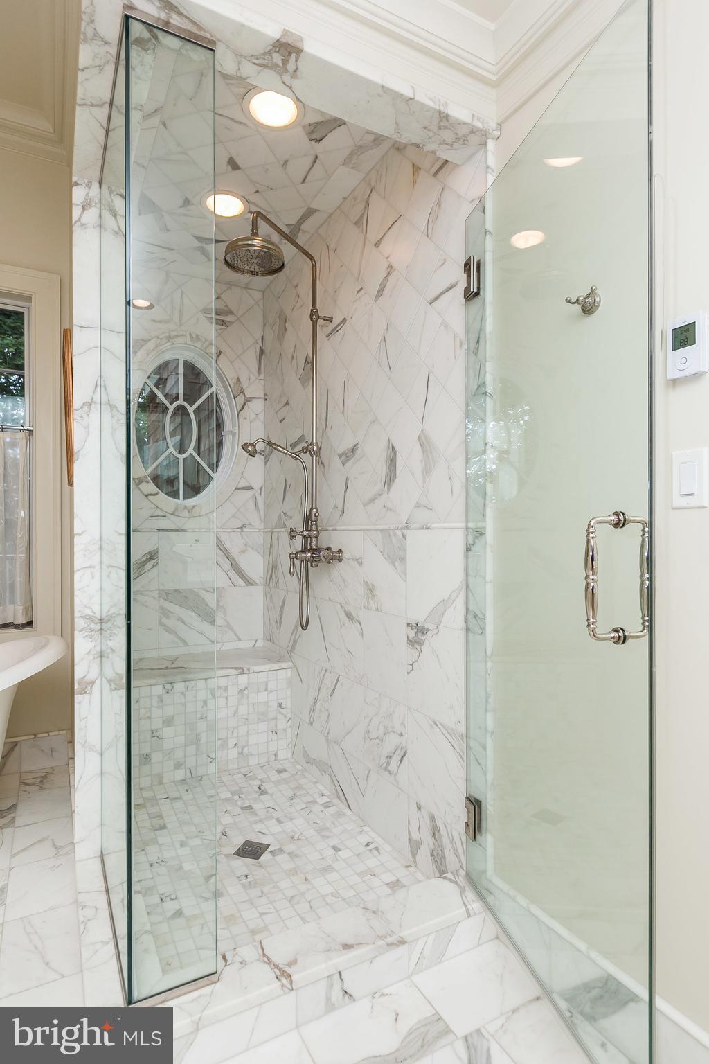 ANTON NORTH - Residential