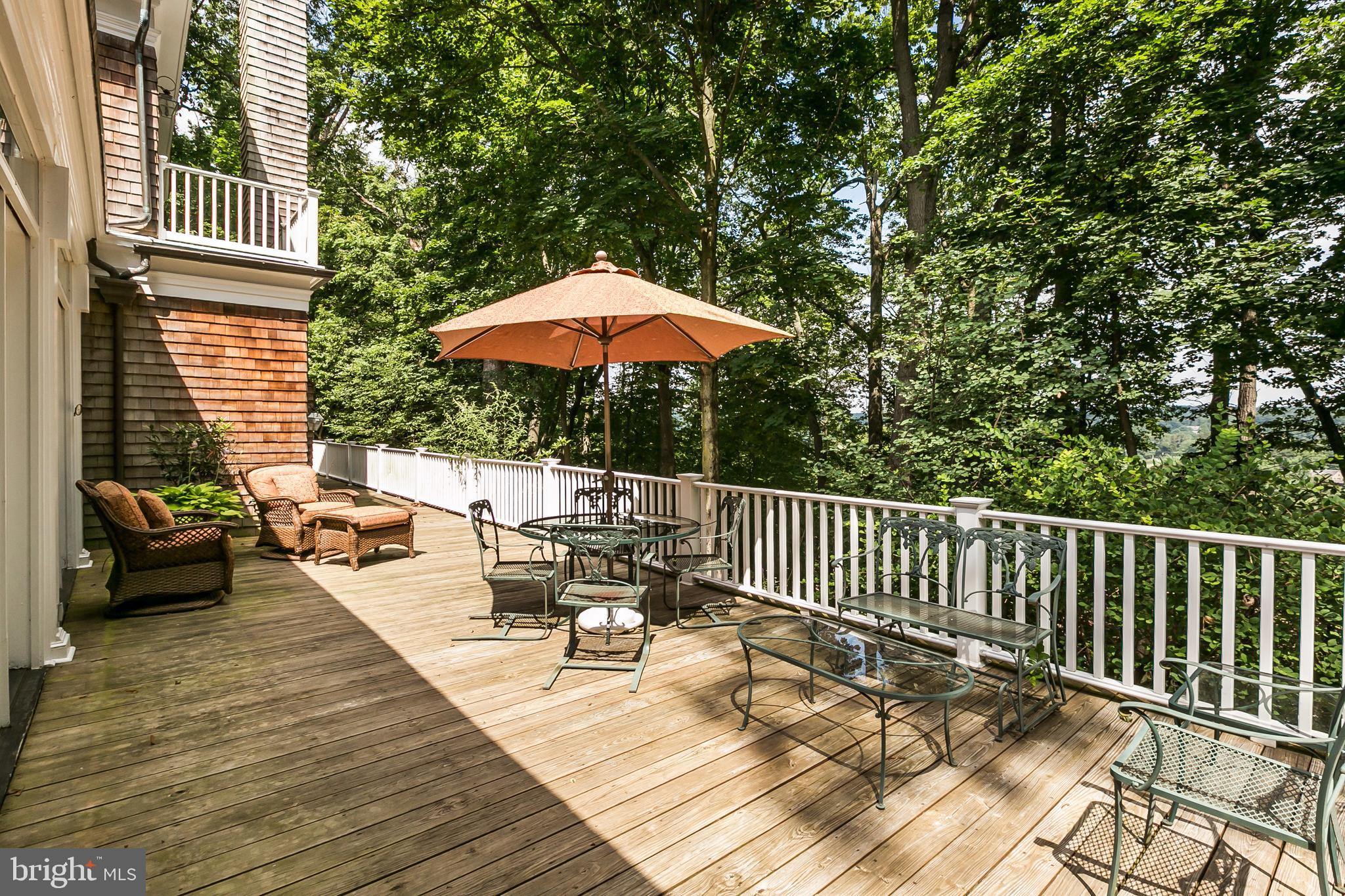 ANTON NORTH - Residential