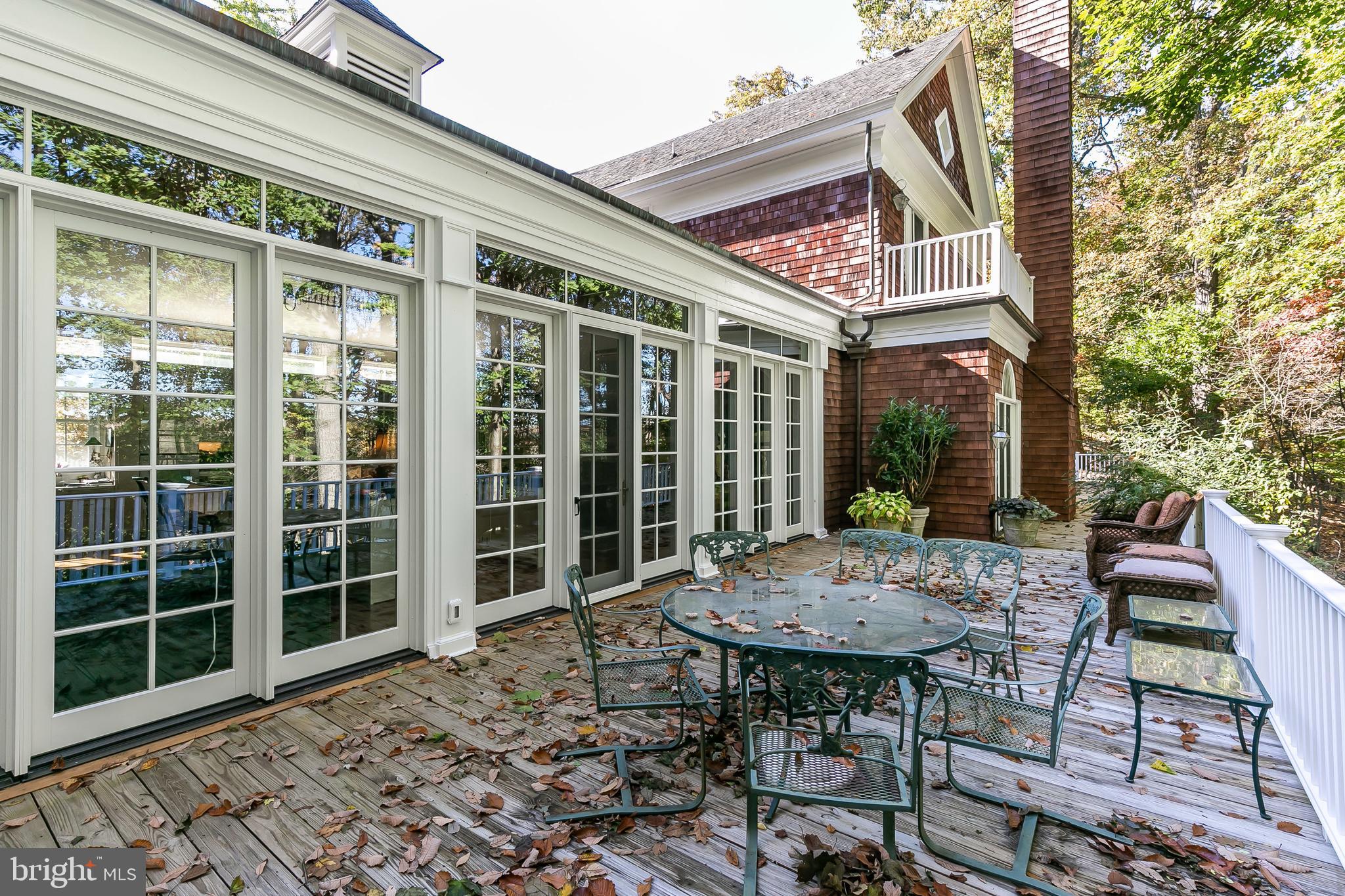 ANTON NORTH - Residential