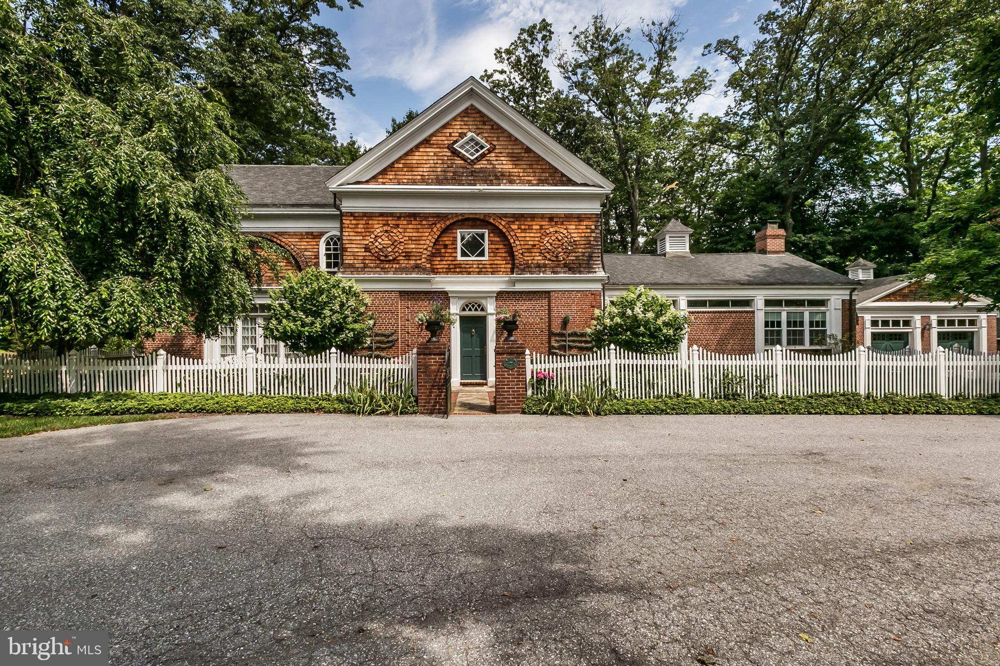 ANTON NORTH - Residential