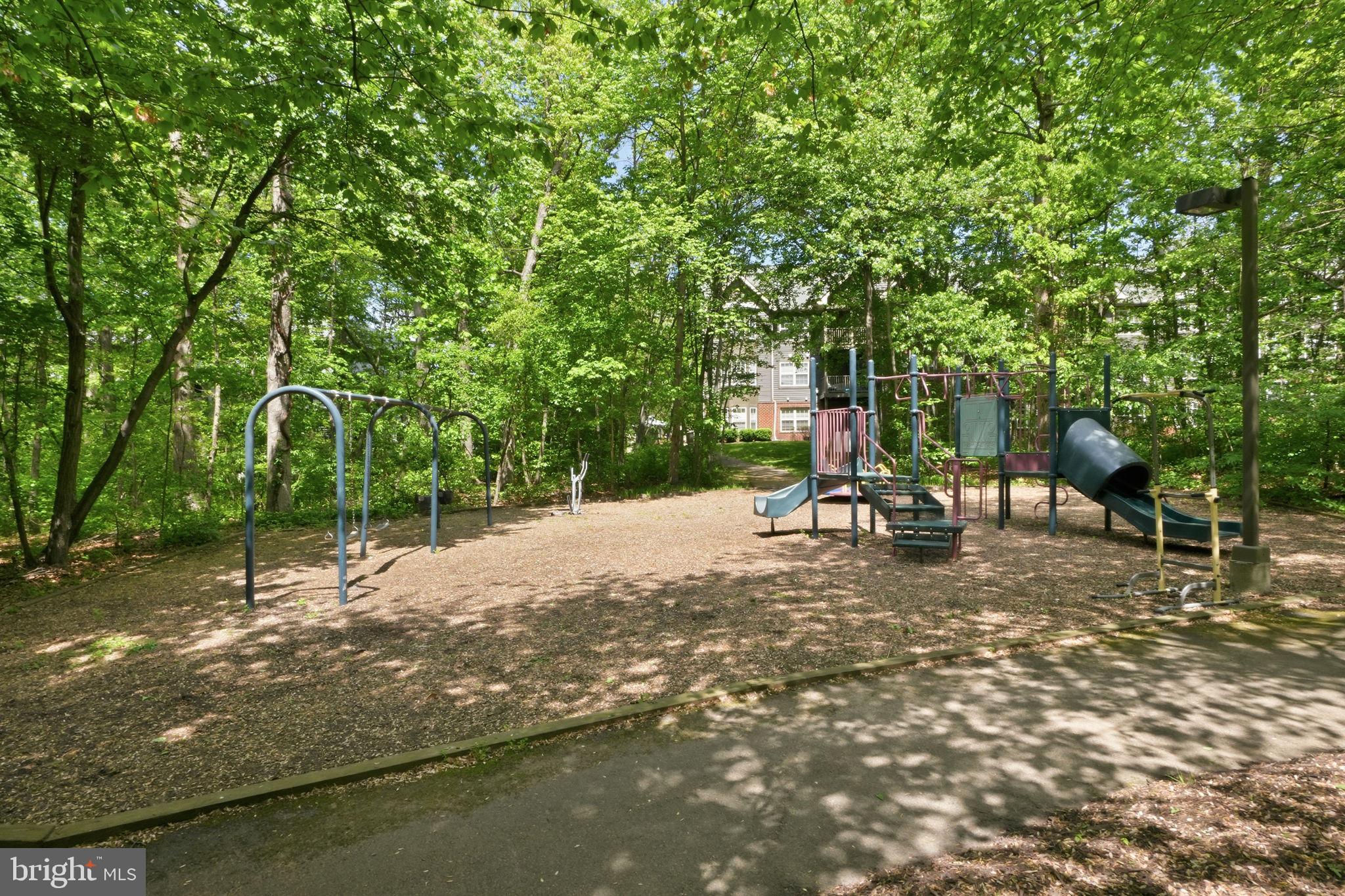 FAIRMONT - Residential