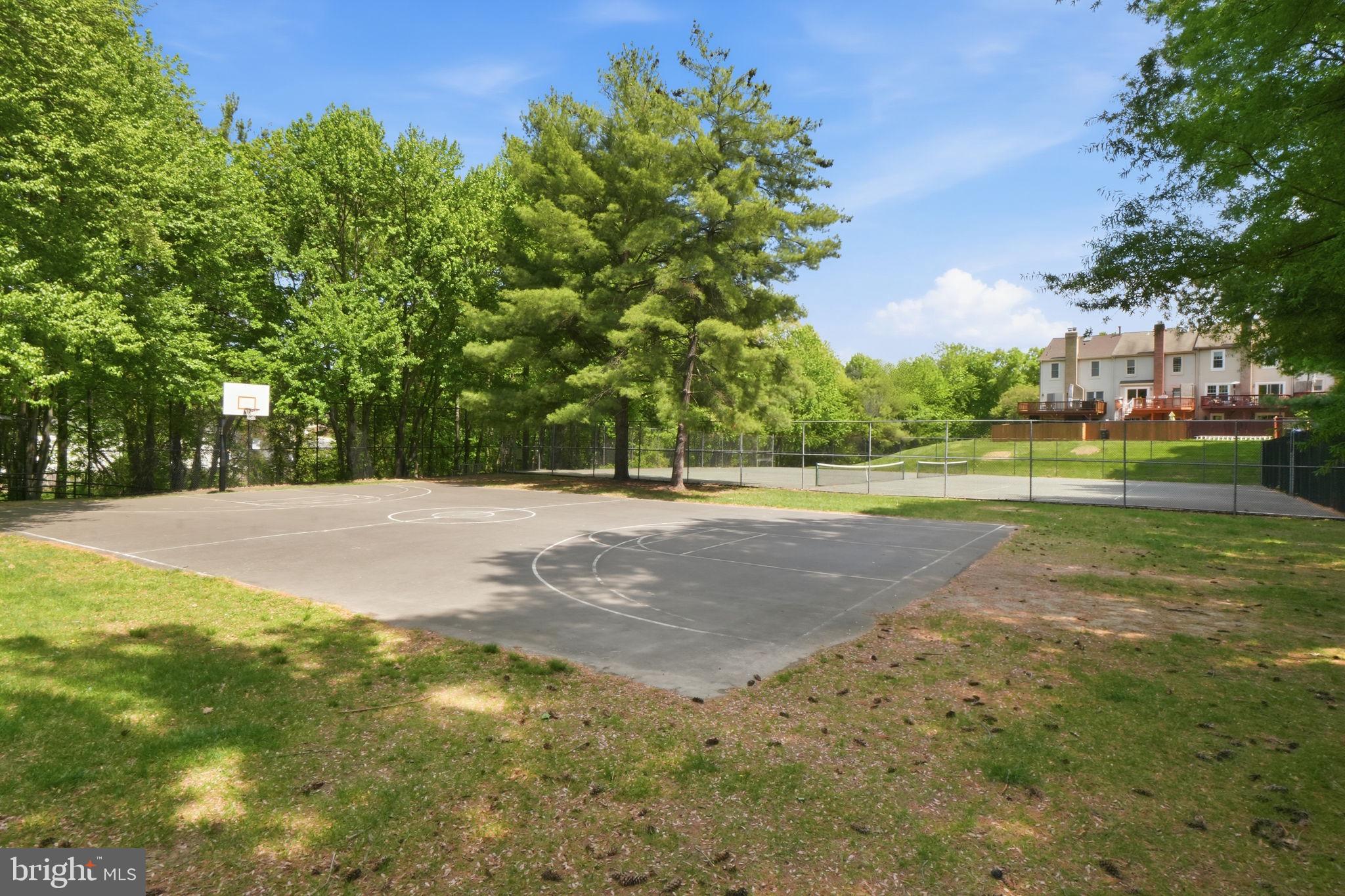 FAIRMONT - Residential