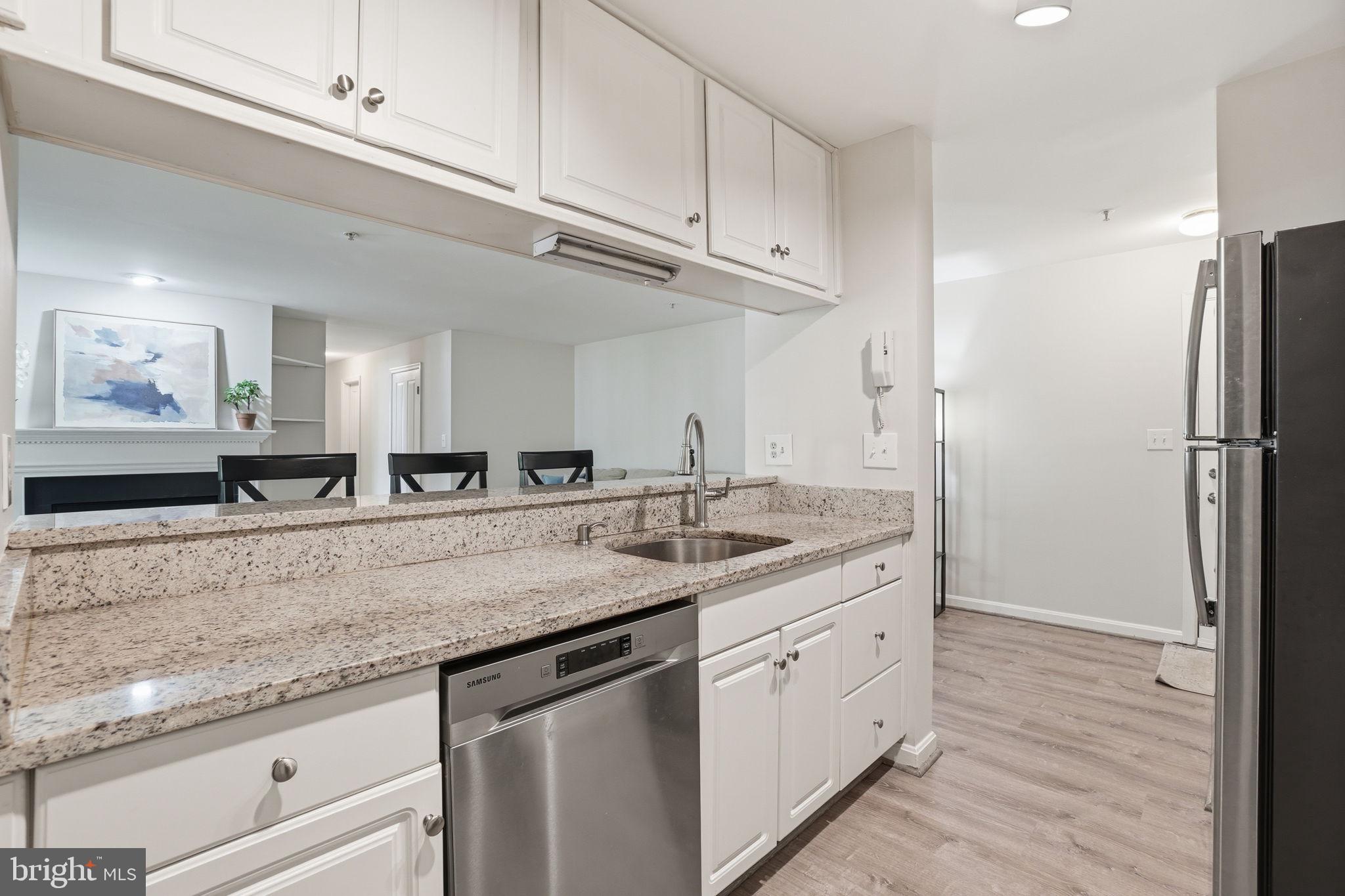 FAIRMONT - Residential