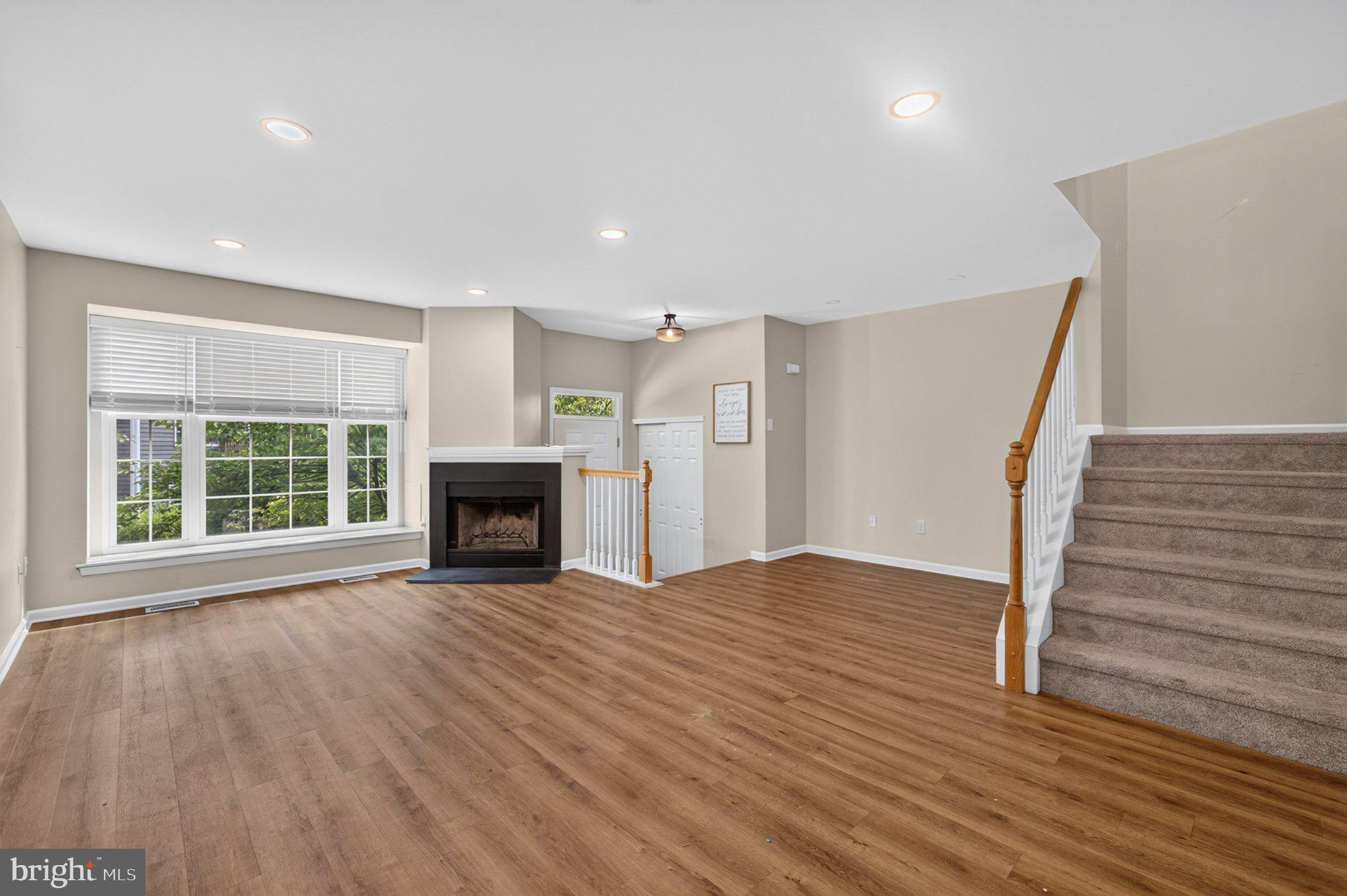 303 DRIFTWOOD LANE