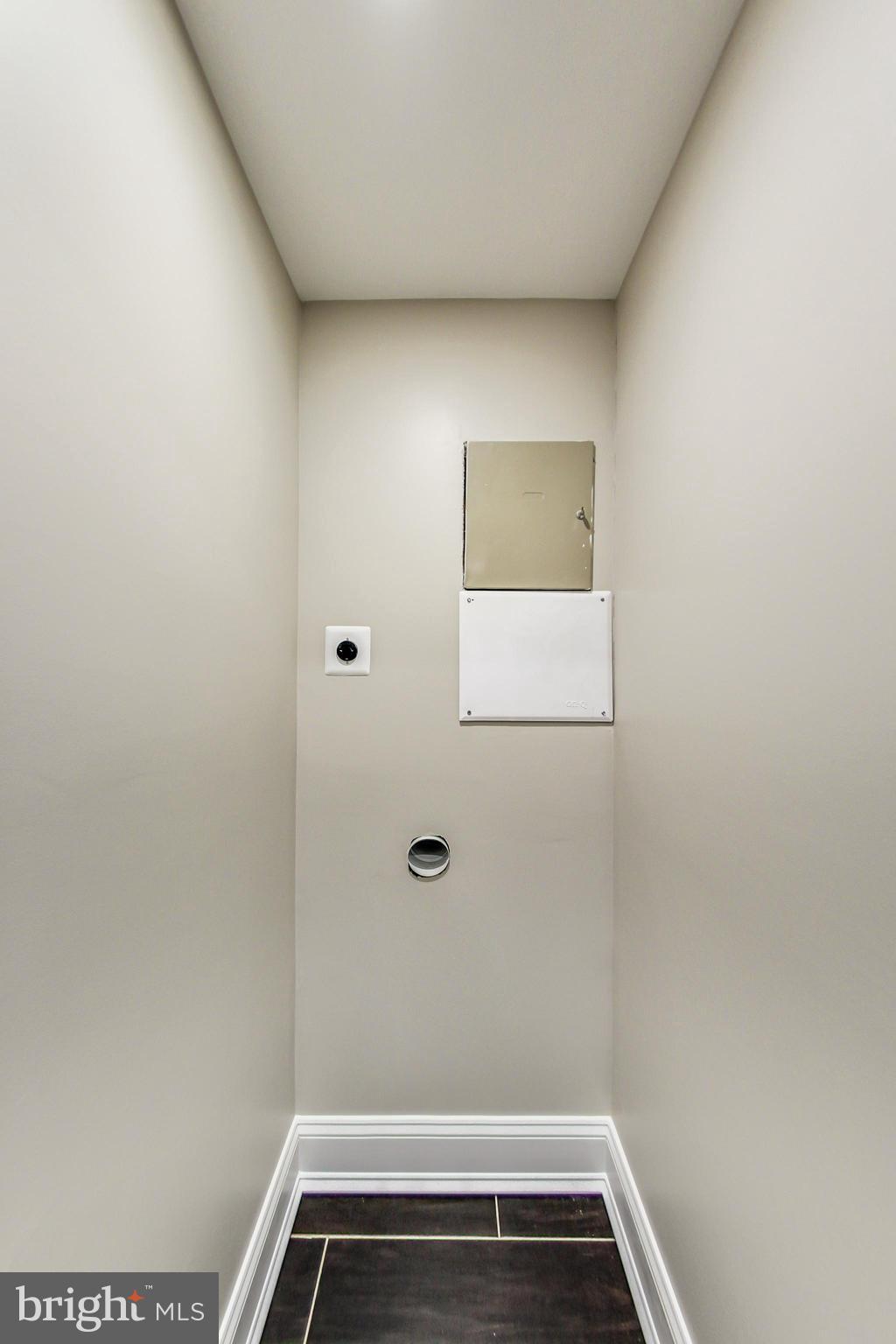 FRANCONIA - Residential