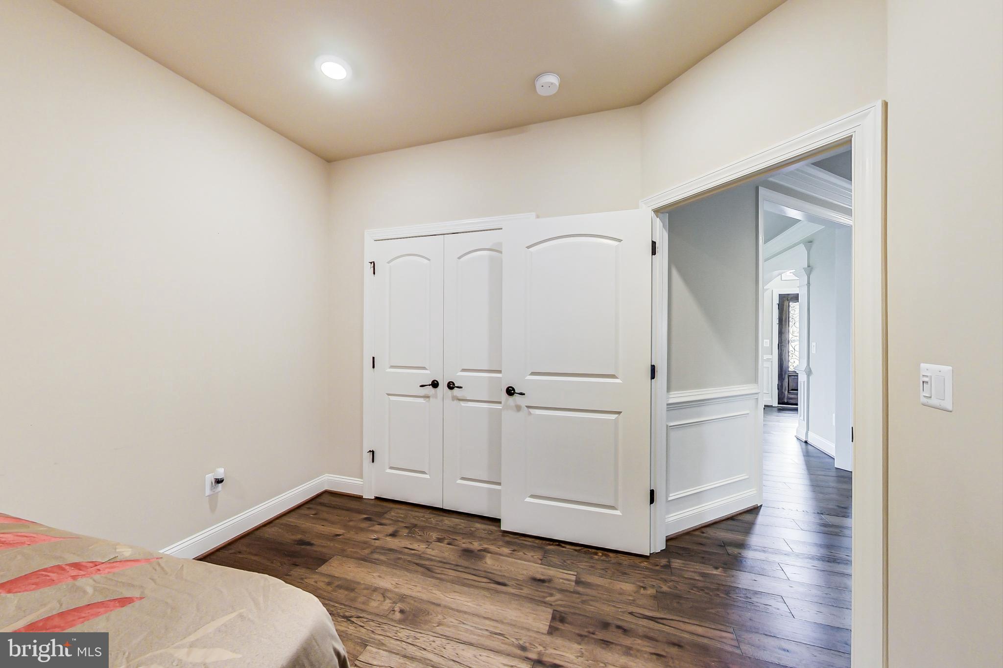 FRANCONIA - Residential