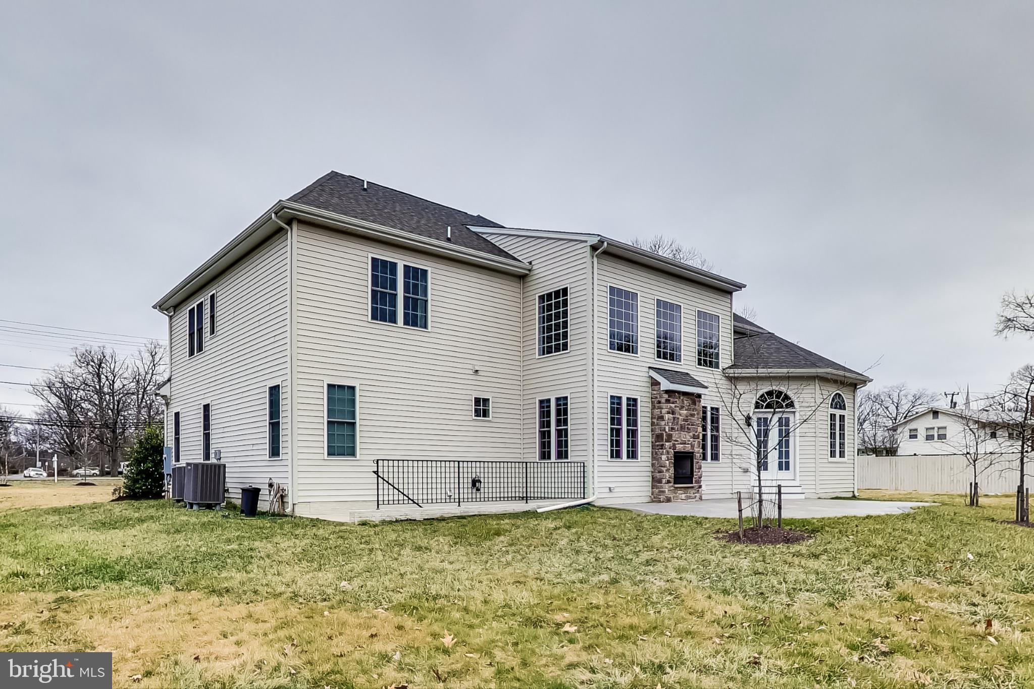 FRANCONIA - Residential