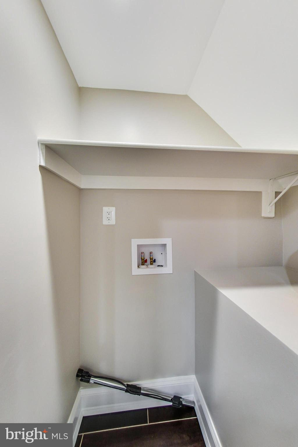 FRANCONIA - Residential