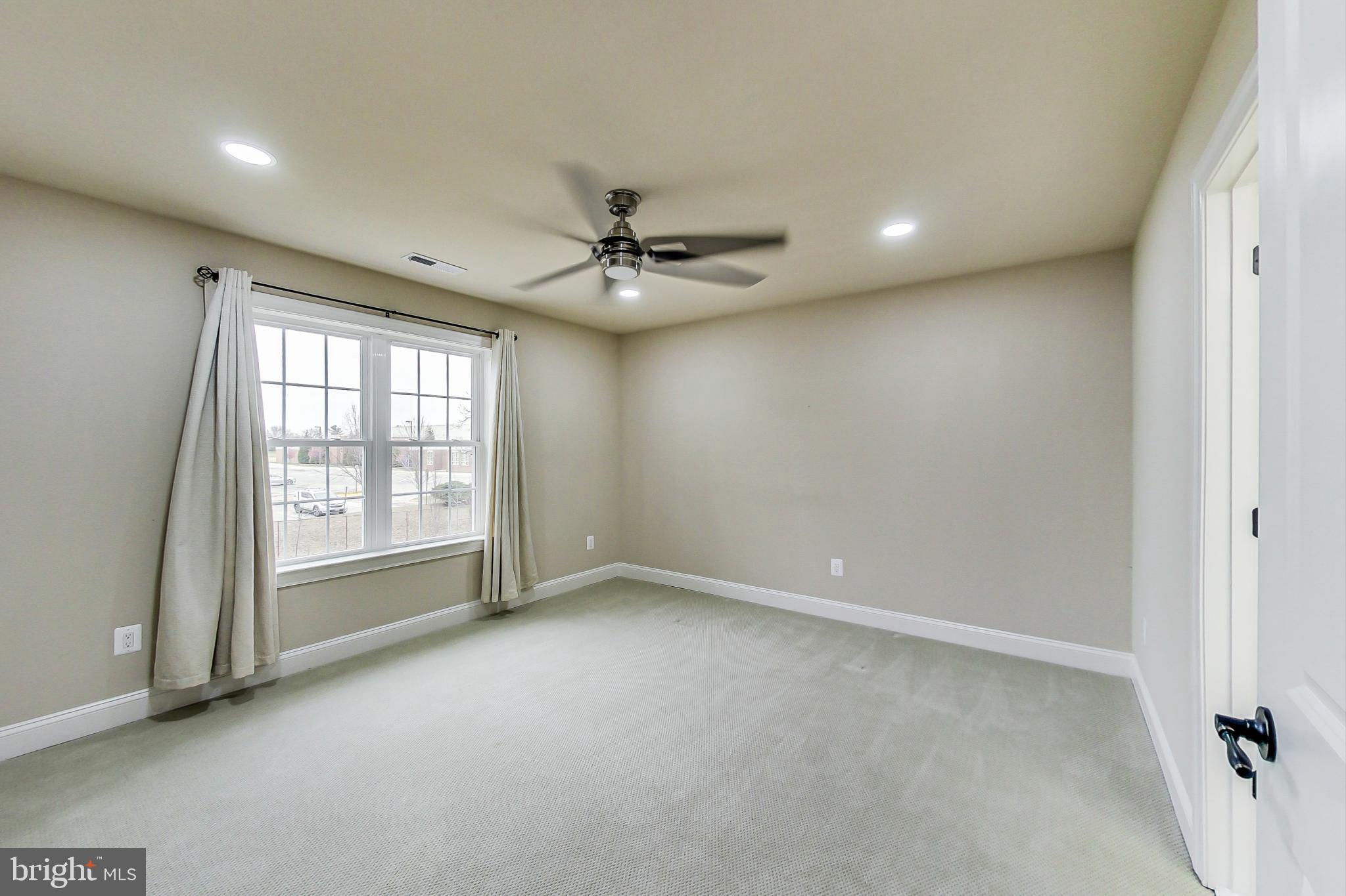 FRANCONIA - Residential