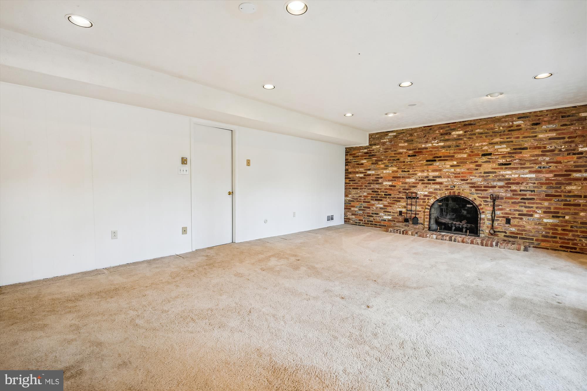 FAIRKNOLL - Residential