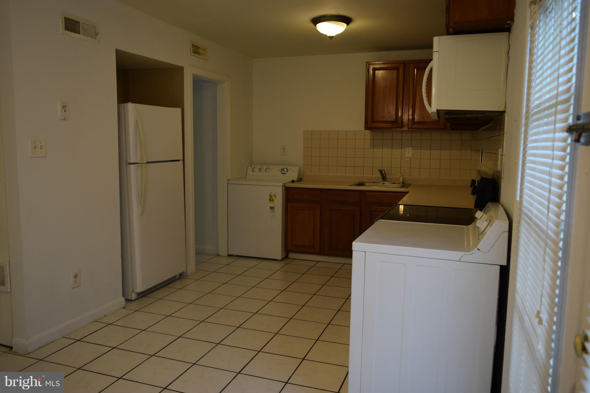 BRAGG HILL TOWNHOUSES - Residential Lease