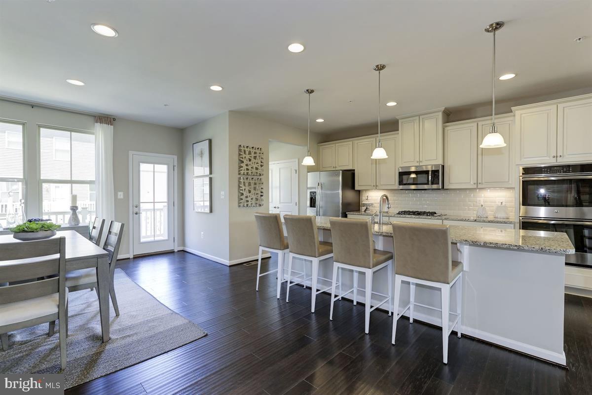 MAGNESS MILL - Residential