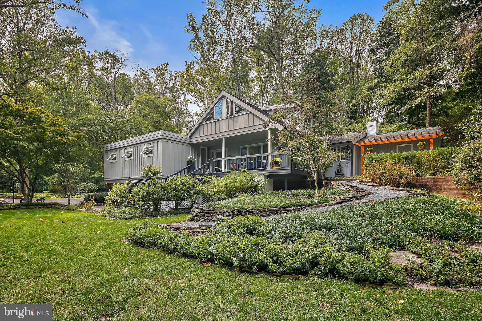 FOUR WINDS - Residential