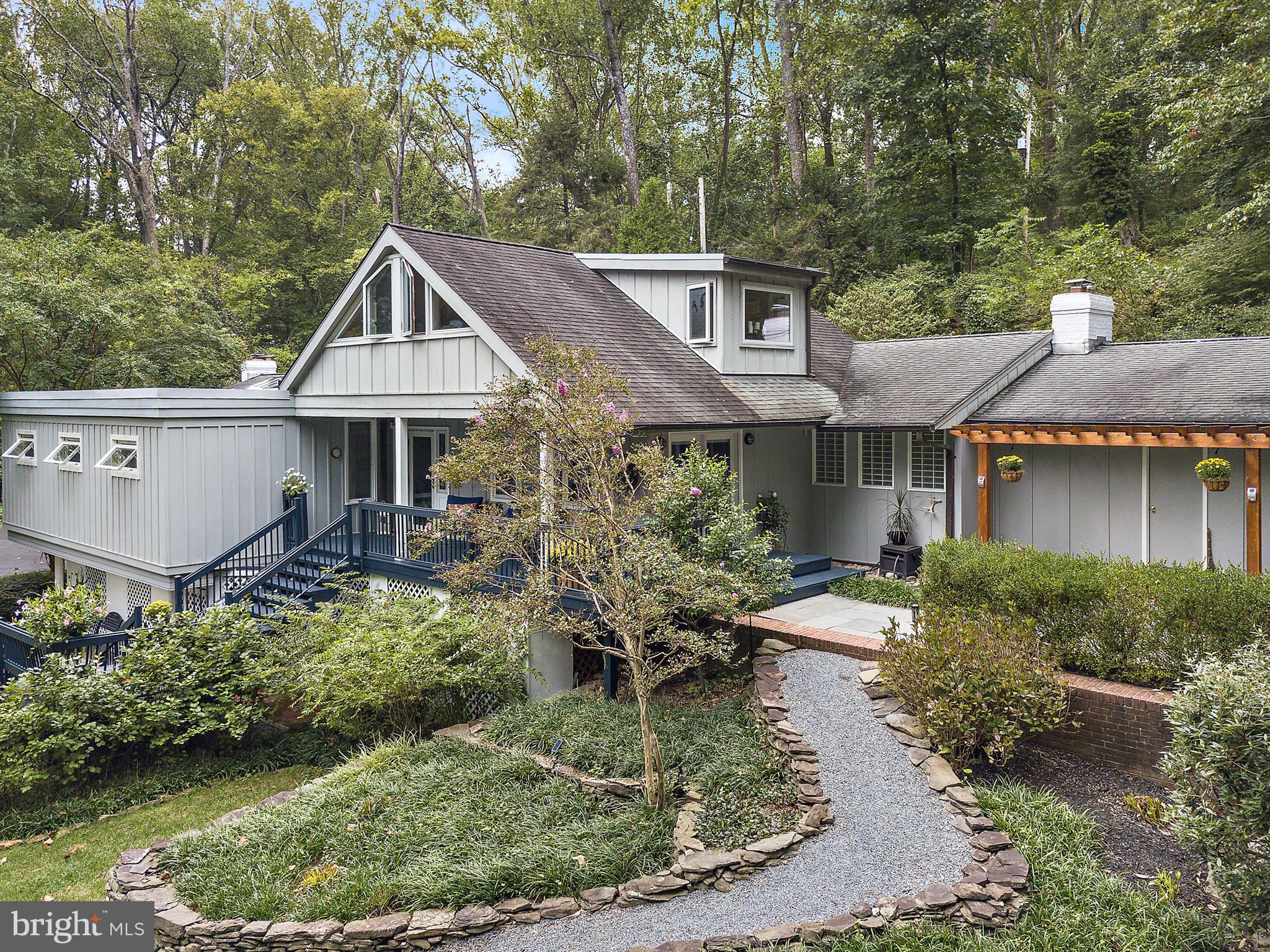 FOUR WINDS - Residential