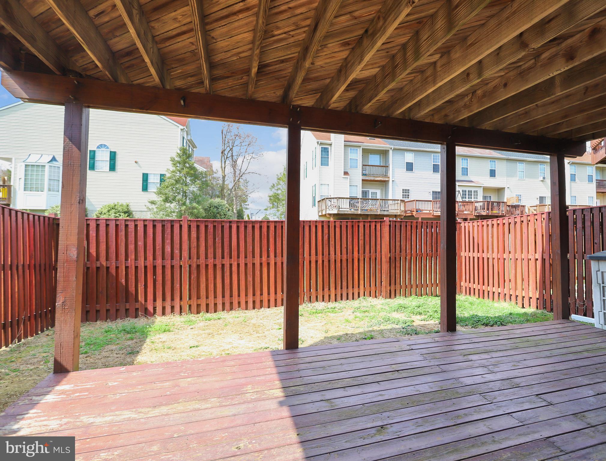 CROFTON VILLAGE - Residential Lease