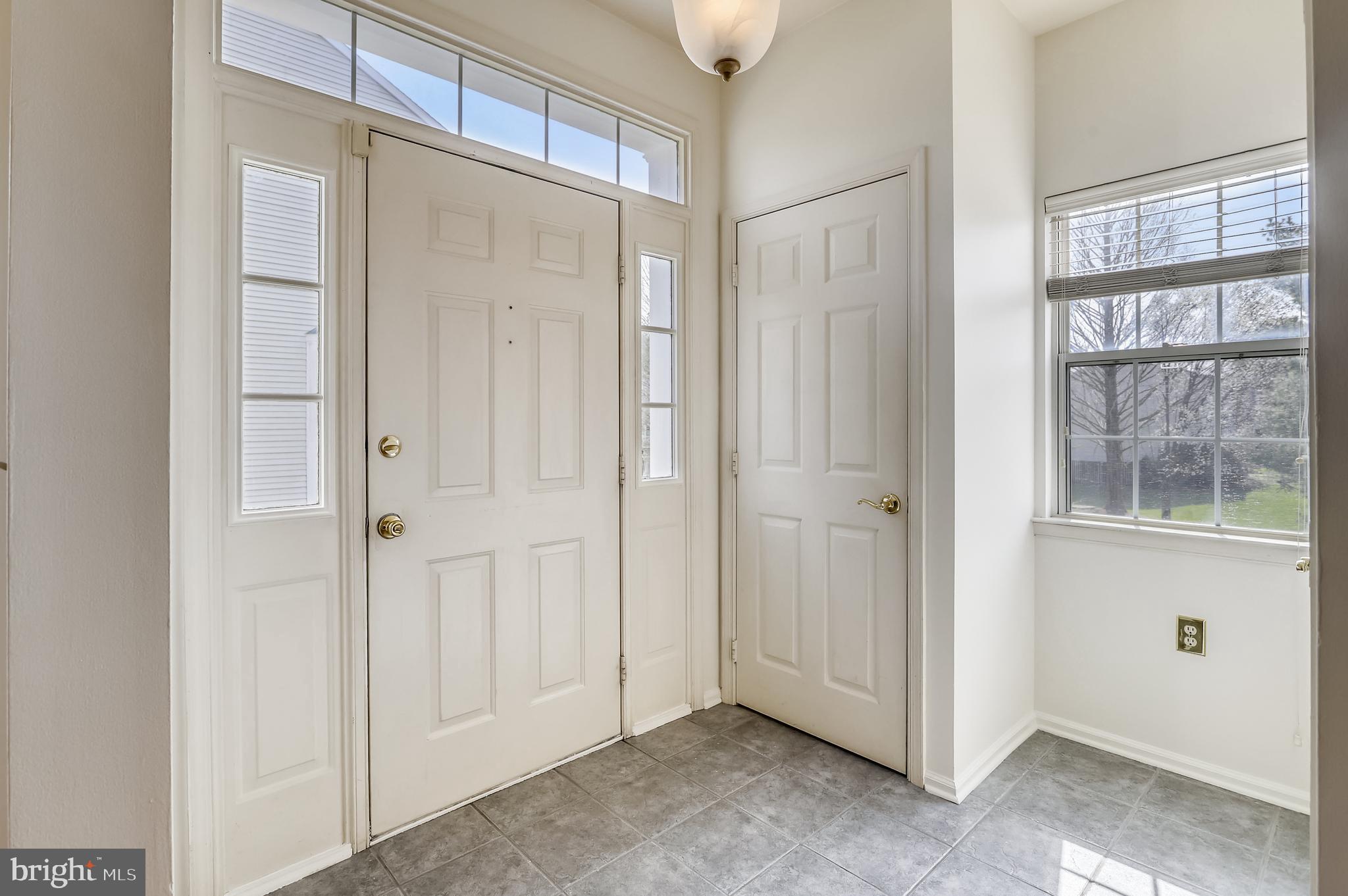 CROFTON VILLAGE - Residential Lease