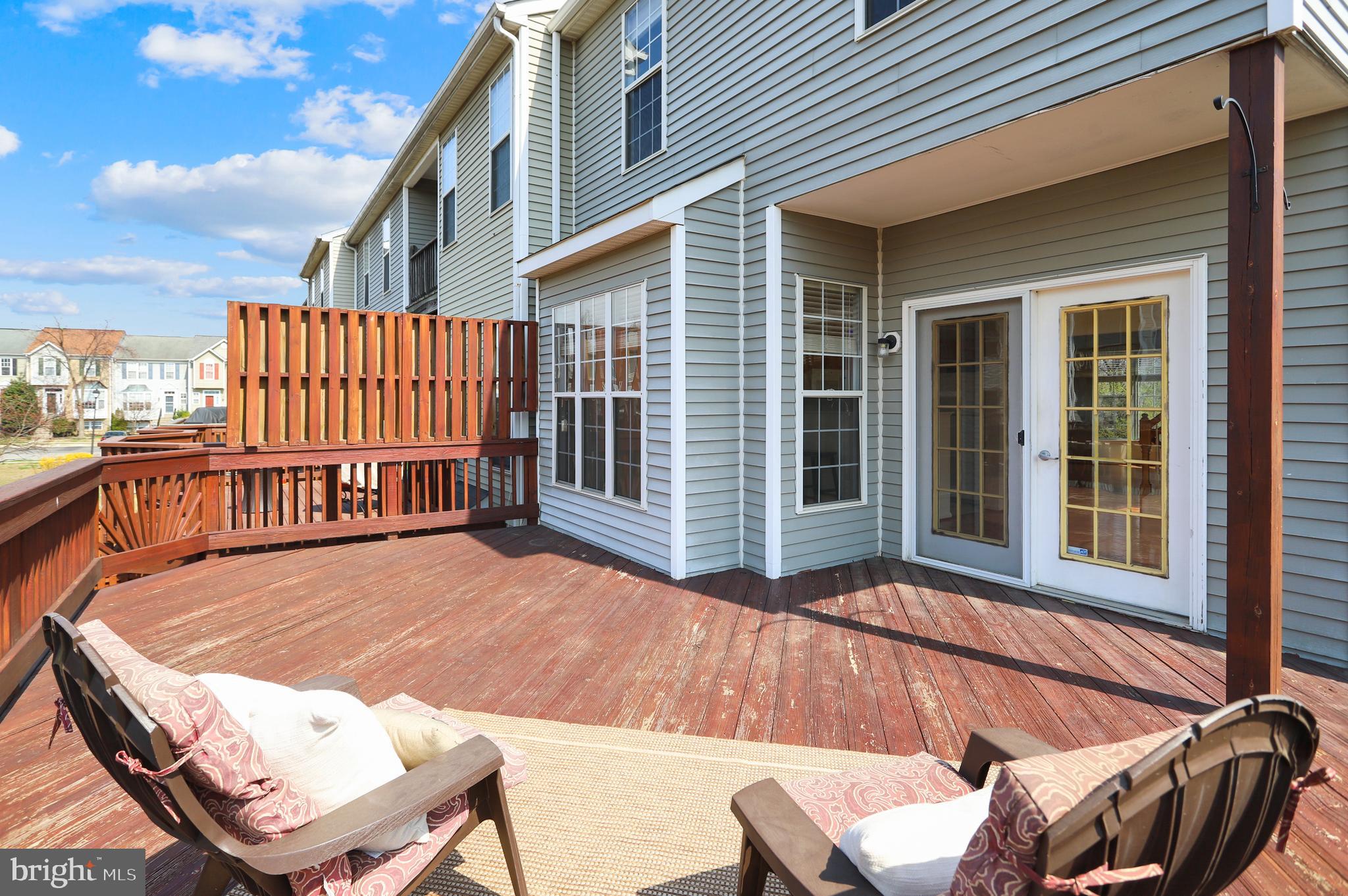 CROFTON VILLAGE - Residential Lease