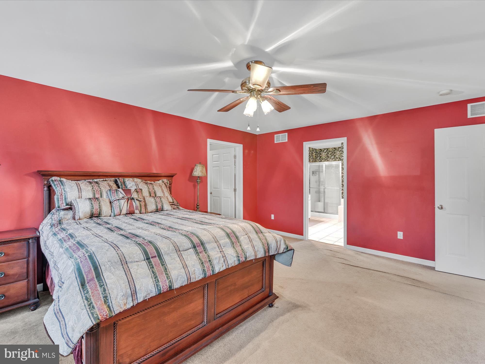 LEGION ACRES - Residential